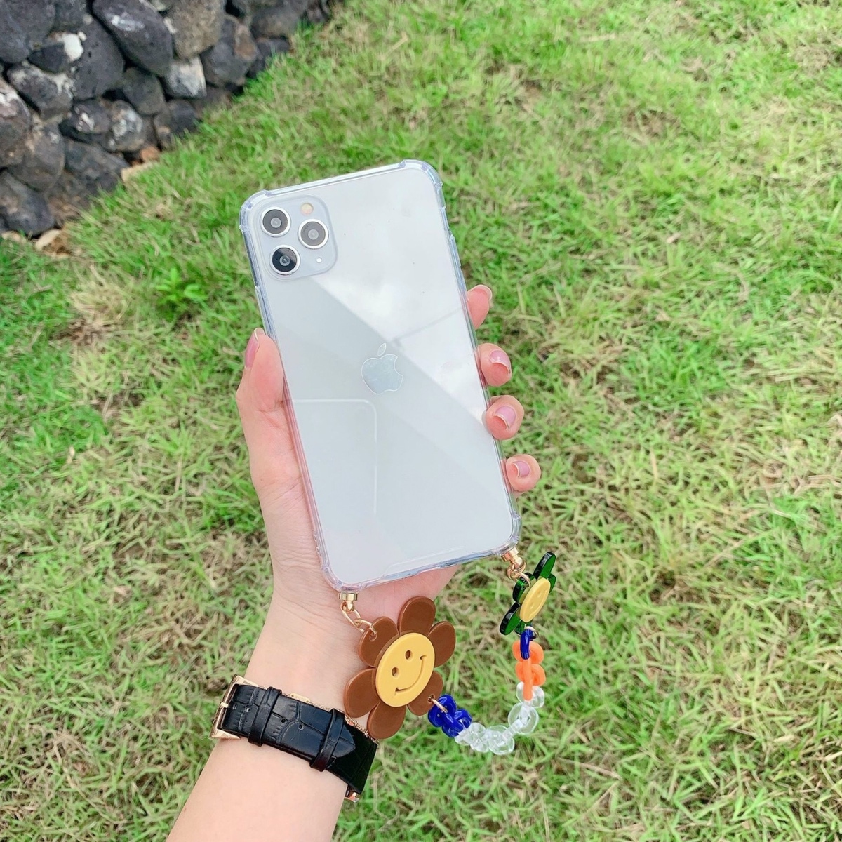 Iphone ケース 韓国 スマイルチェーンストラップクリアケース Tpu ストラップ 個性的 シンプル 大人 可愛い おしゃれ Iphone7 Iphone8 Iphonese2 Iphonex Iphonexs Iphonexr Iphone11 Iphone11pro スマホケース 携帯ケース セレクトショップオンリーユー Iphone ケース 韓国 スマイルチェーンストラップクリアケース Tpu ストラップ 個性的 シンプル 大人 可愛い おしゃれ Iphone7 Iphone8 Iphonese2 Iphonex Iphonexs Iphonexr Iphone11 Iphone11pro スマホケース 携帯ケース セレクトショップオンリーユー
