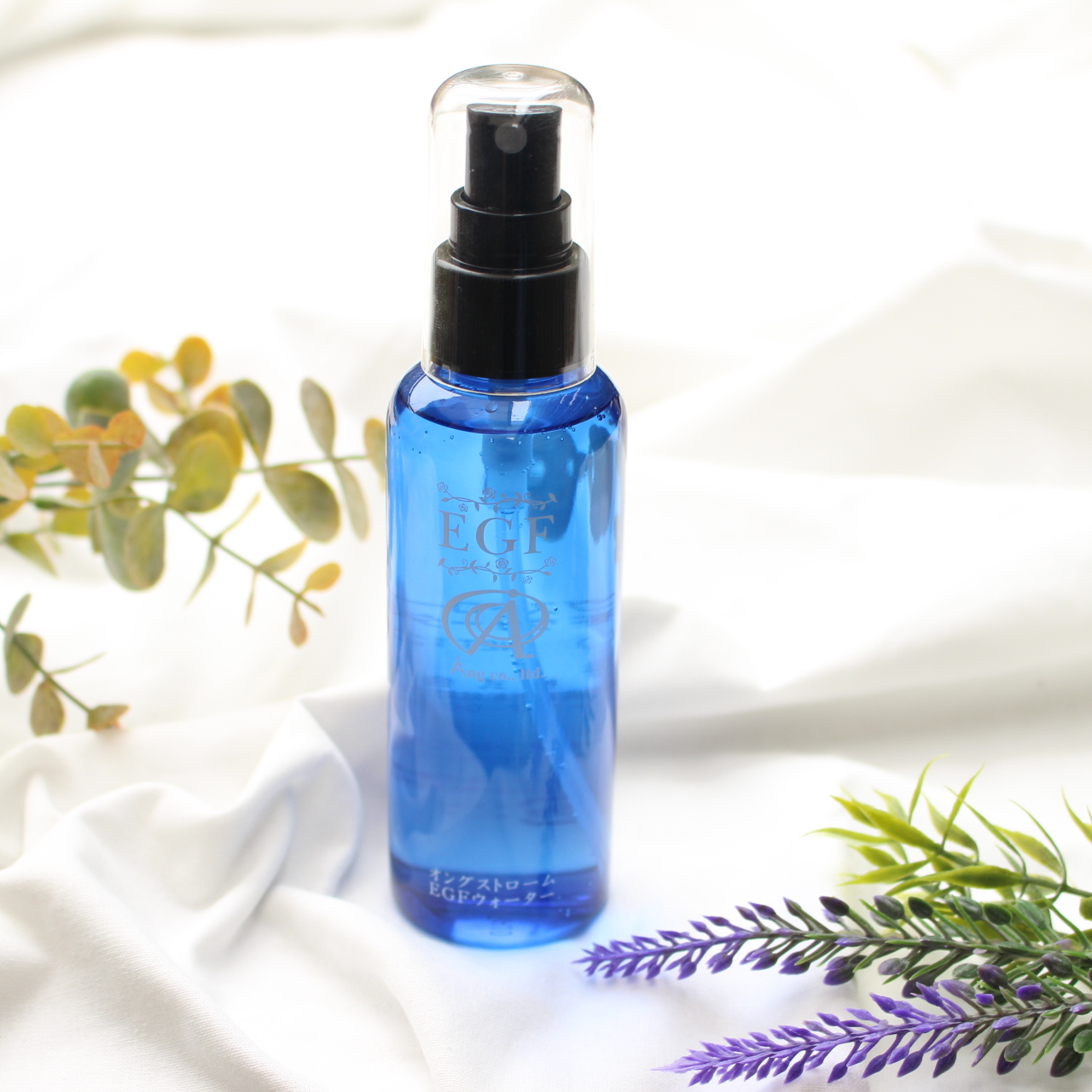 金箔ミストウォーター とろみのあるミストウォーターで 肌の潤いやしっとり感がアップ Salon Kyoko Skincare Store 金箔基礎化粧品ショップ