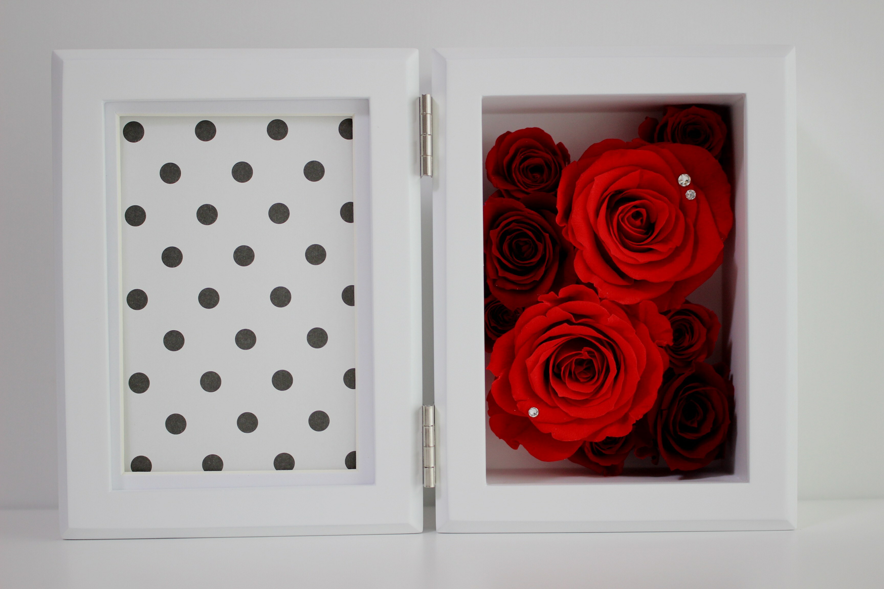 プリザーブドフラワー フォトフレームl判 写真立て ギフト プレゼント 贈り物 記念品 メモリアル ペット 結婚 誕生日 母の日 出産 還暦 退職 供花 プリザーブドフラワーのフォトフレームや時計 F Mode