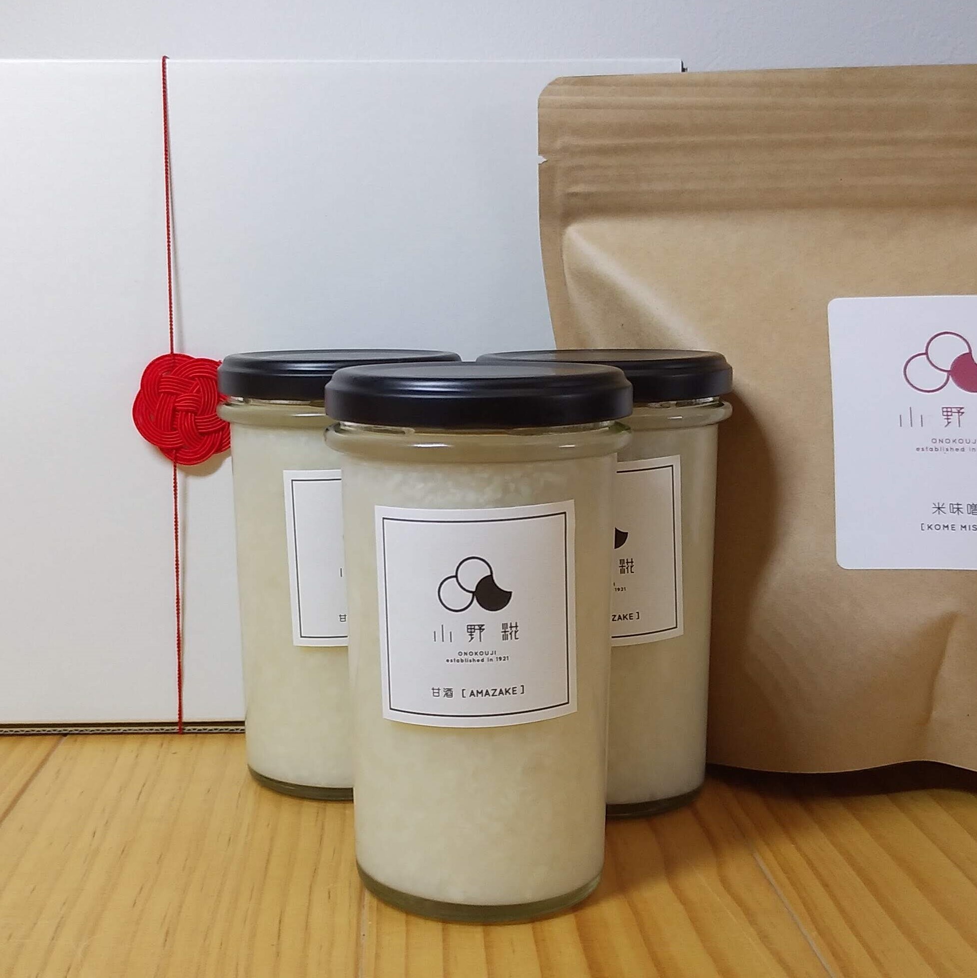 贈り物にどうぞ!!天然醸造味噌と甘酒セット