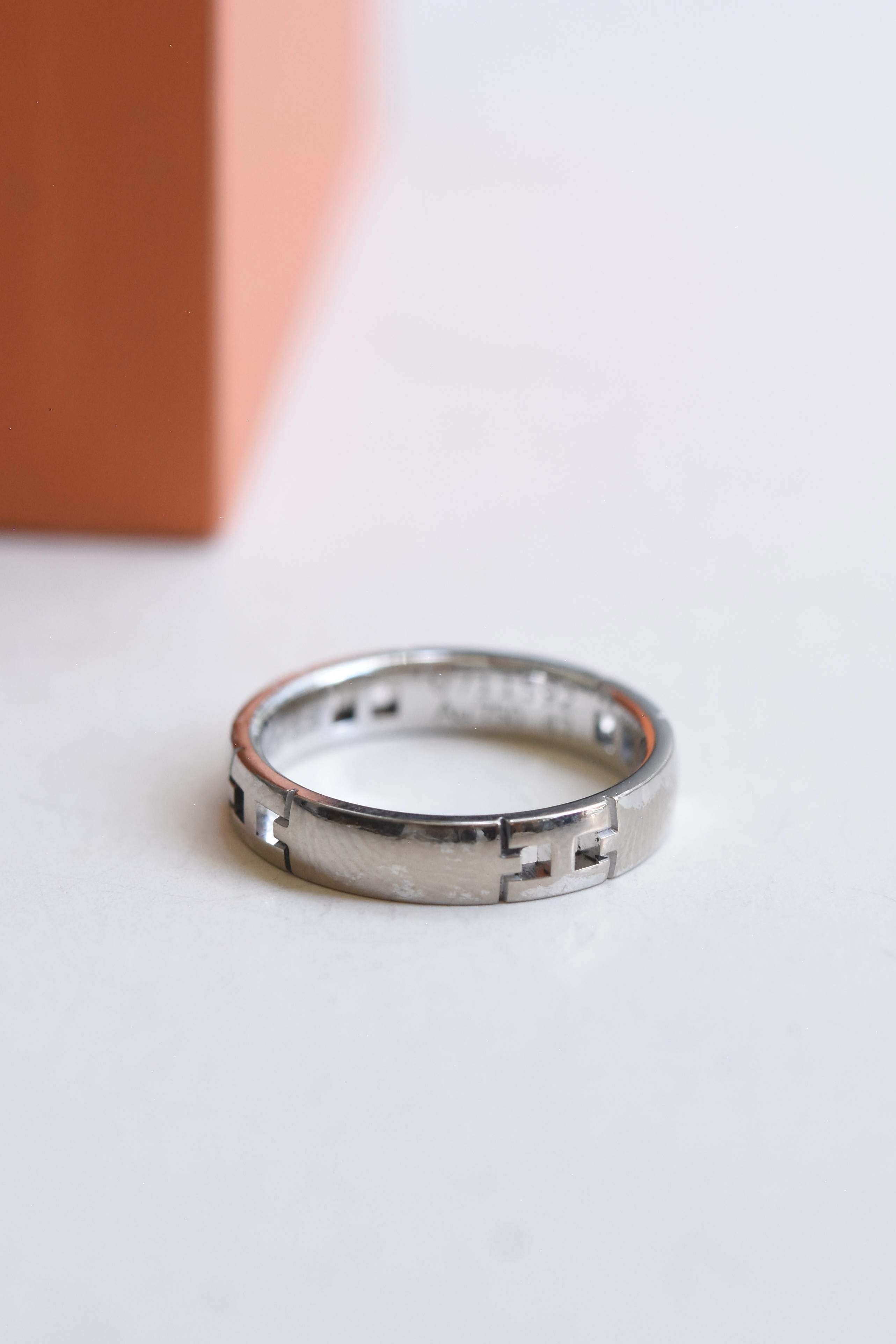 IORI/"HERMES" ring/Ever Heracles