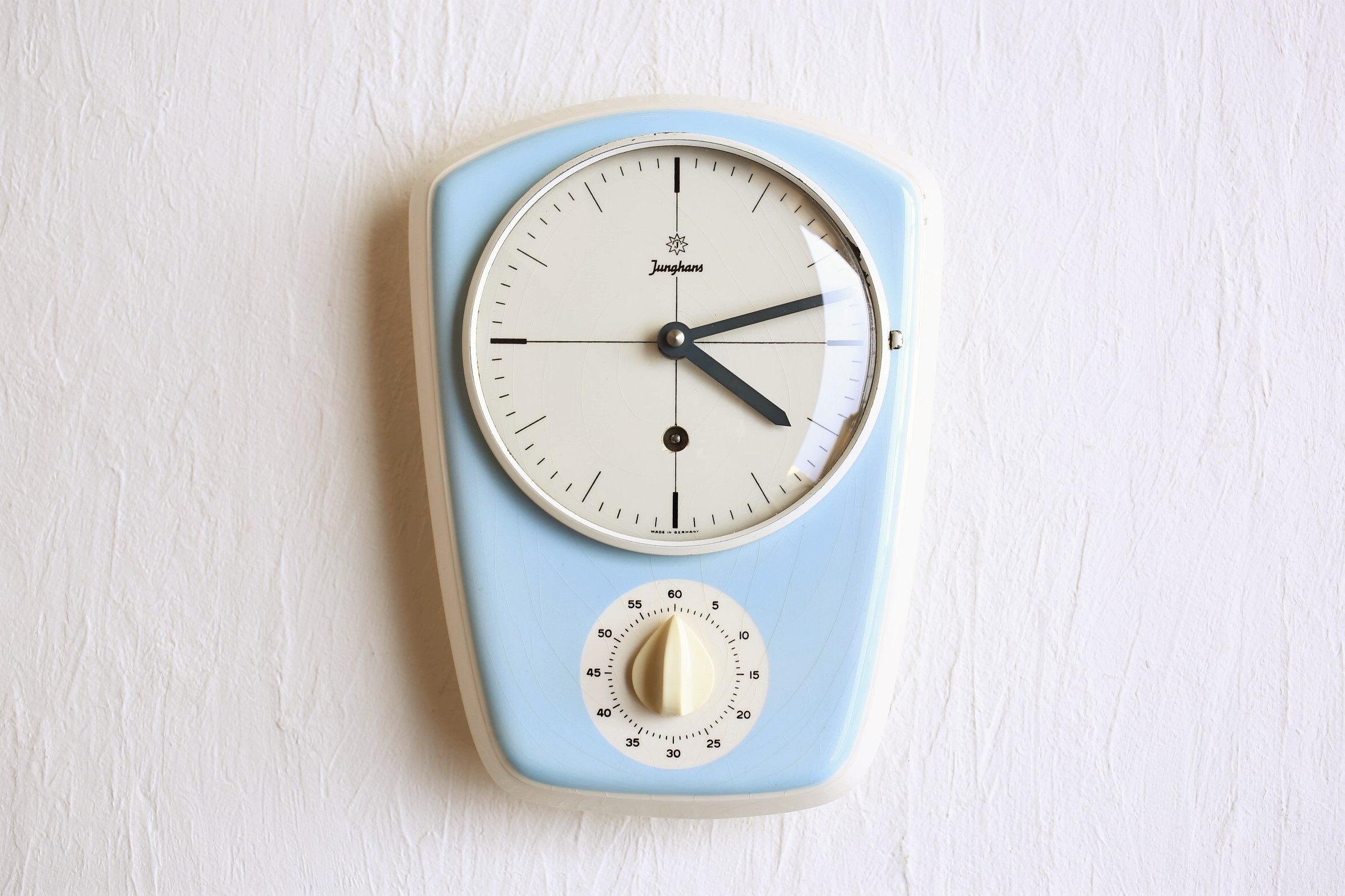 ドイツ ヴィンテージ Junghans ユンハンス 陶器製 キッチンタイマー付き 壁掛け時計(電池式クォーツ) N-00583 | EMUPARIS