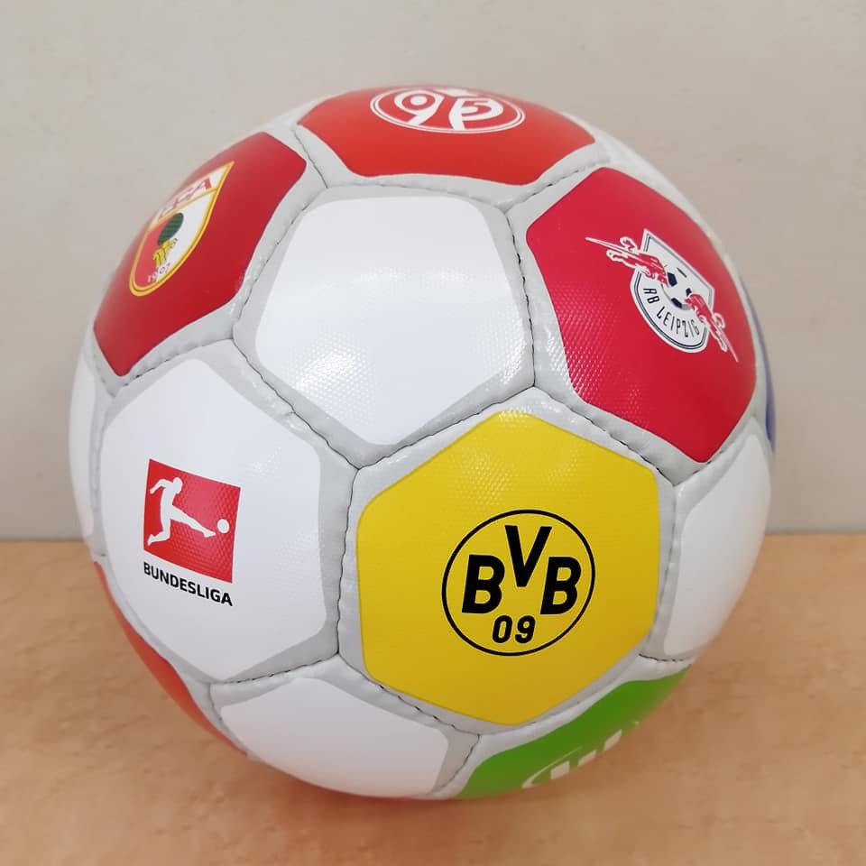 ドイツ ブンデスリーガ 19 チームロゴ 記念サッカーボール バイエルン ドルトムント フランクフルト Freak スポーツウェア通販 海外ブランド 日本国内未入荷 海外直輸入