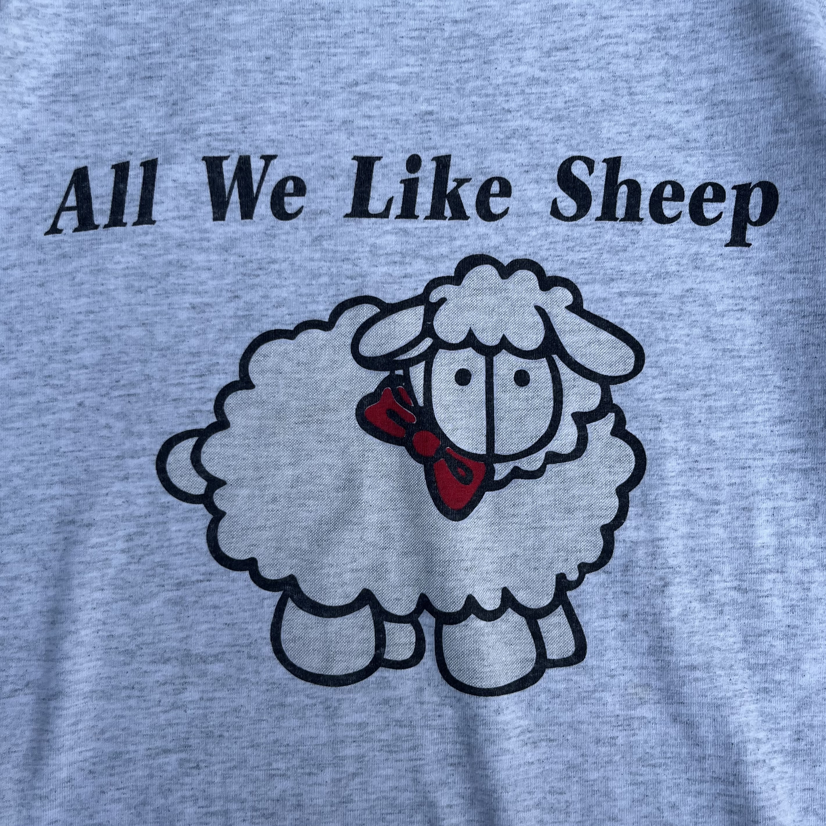 90’s Graphic Tee “All We Like Sheep” の画像 2