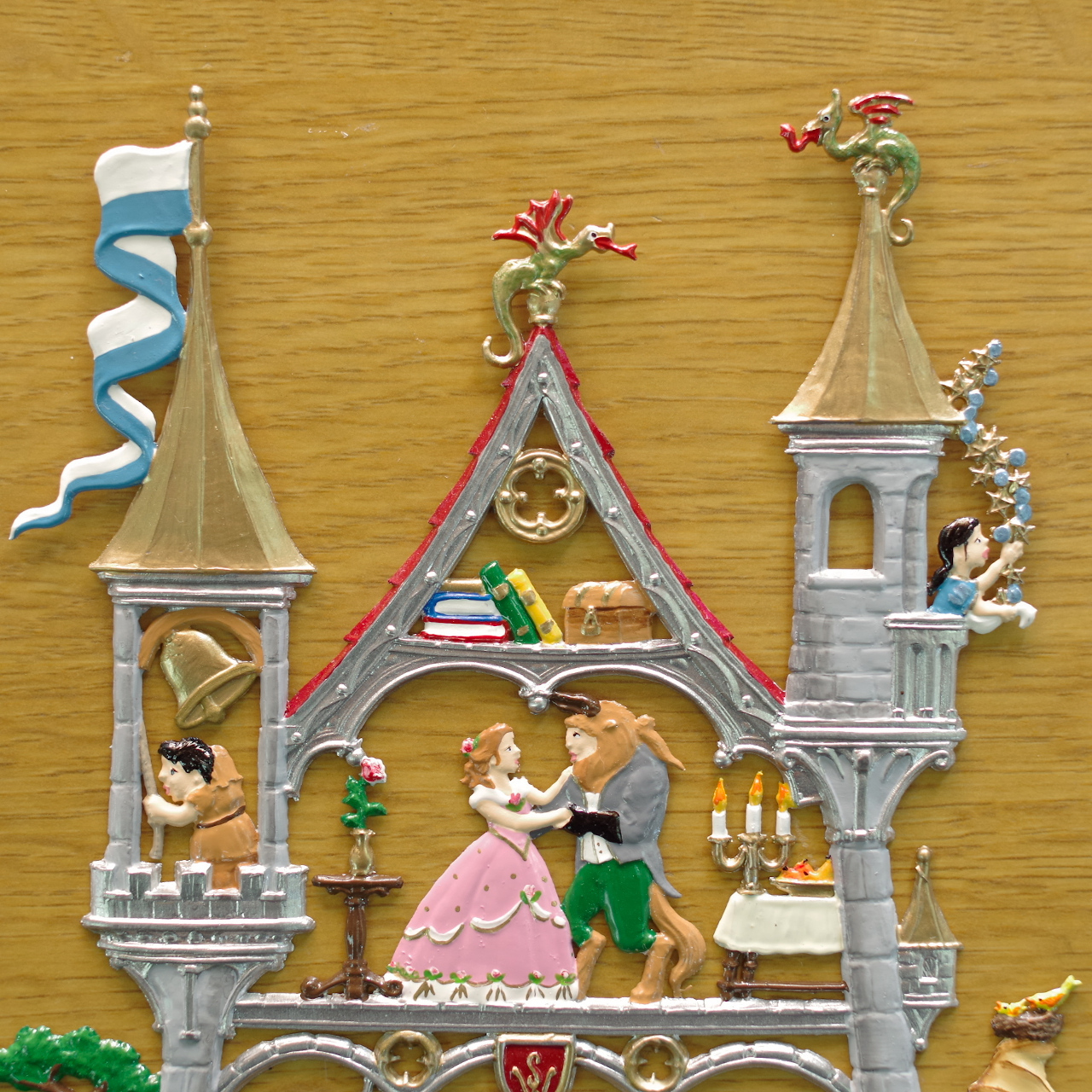 錫の飾り メルヘンのお城 | おもちゃ箱 イカロス - ネット通販公式サイト
