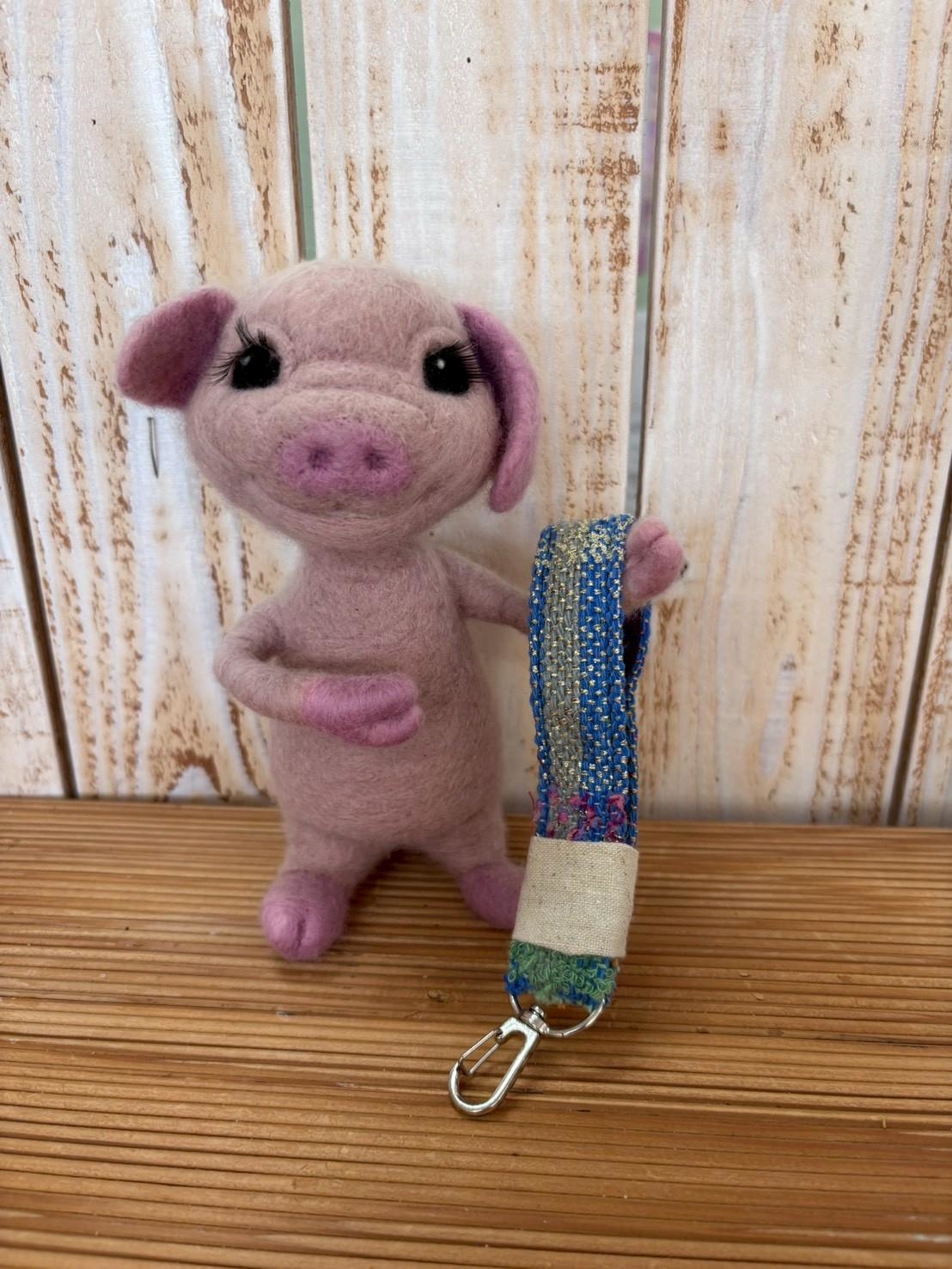 ストラップキーホルダー