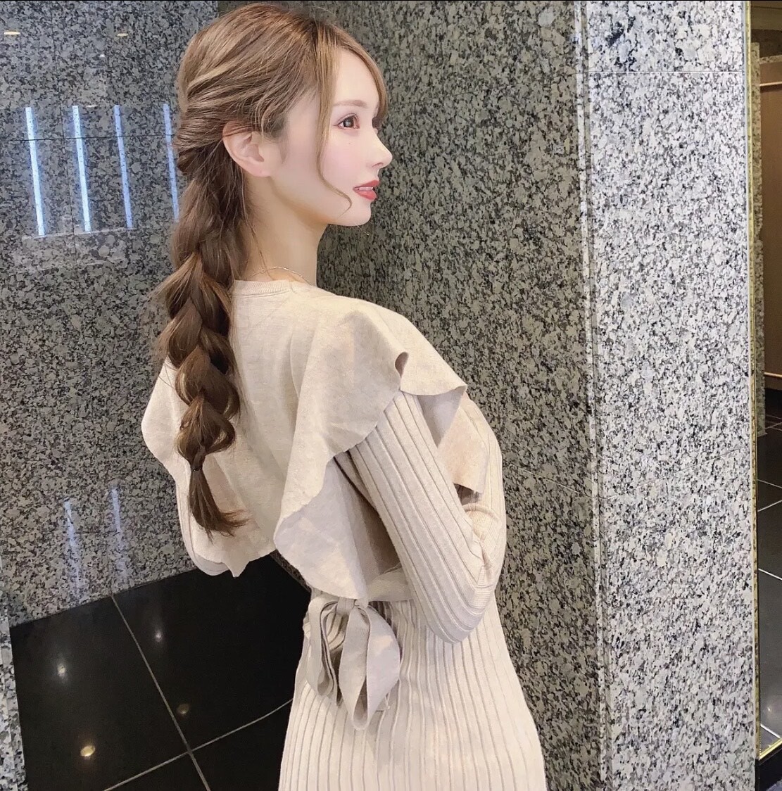 即納 肩が大きめフリルが可愛い長袖ワンピース レディース ワンピース ロング フリル Q Toworld キュートワールド 子供服 メール便は何点でも送料の合計は280円