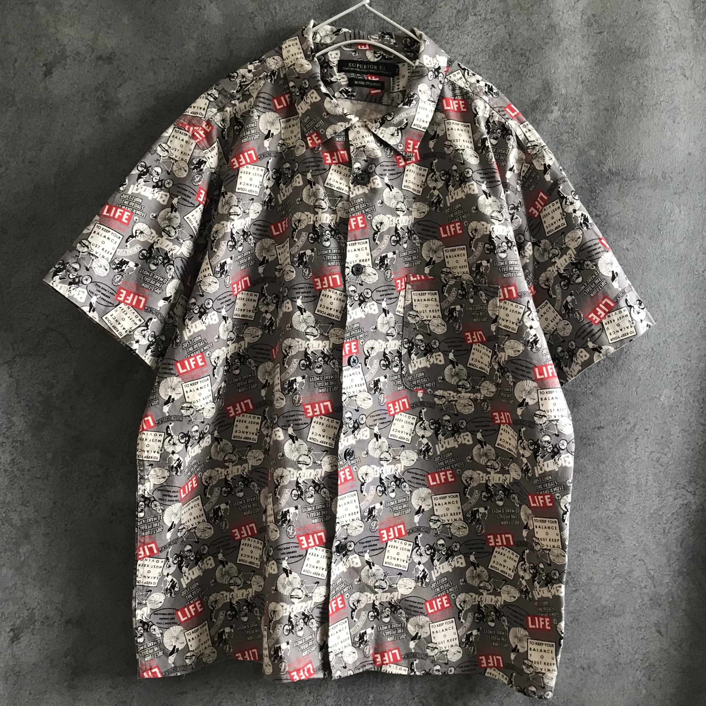 古着シャツ 古着 シャツ レトロ アメリカン グレー 柄シャツ コットン 総柄 アート メンズ 半袖 古着屋antenna アンテナ 海外でセレクトした個性的な古着専門の通販店です