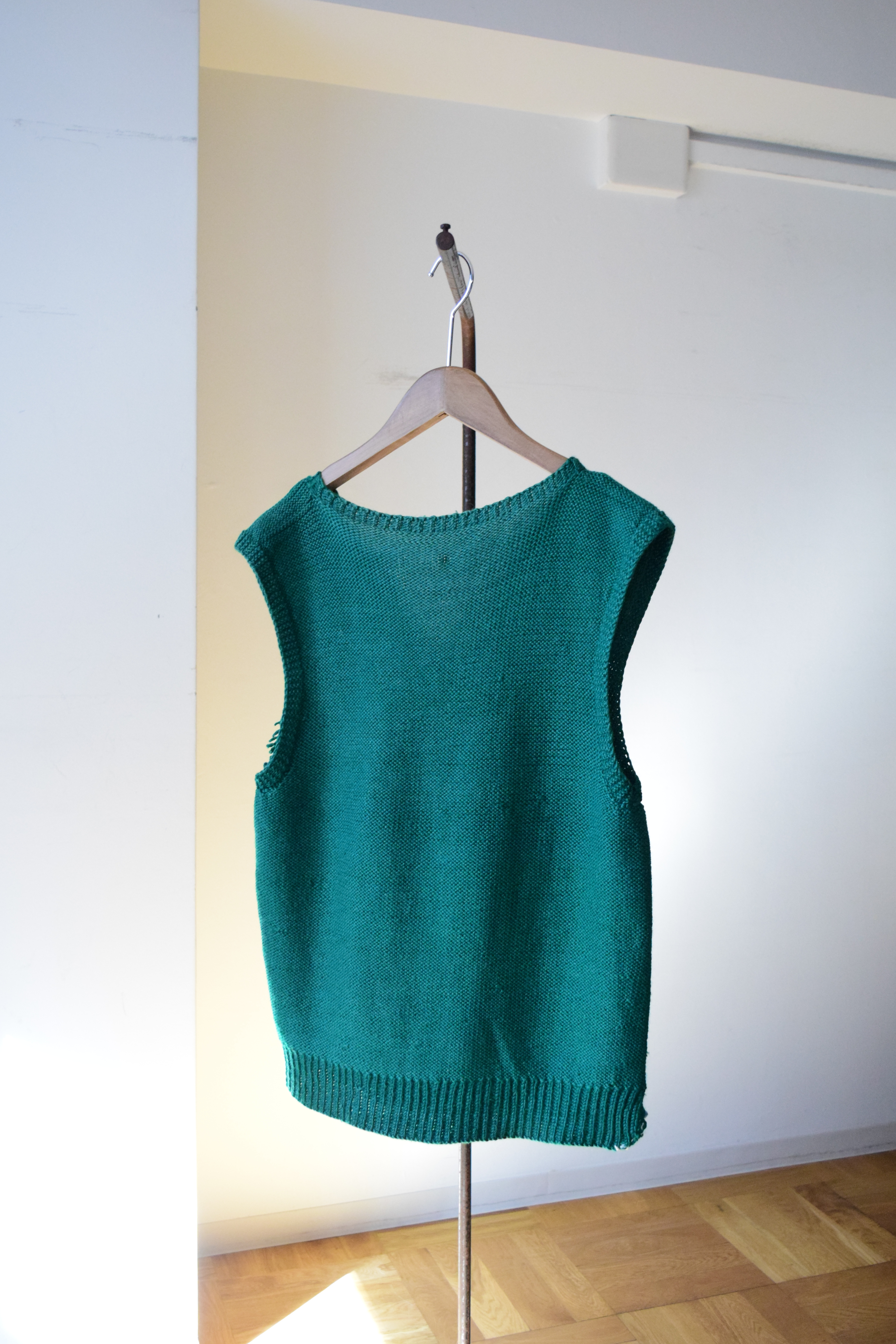 Vintage hand knit vest の画像 2