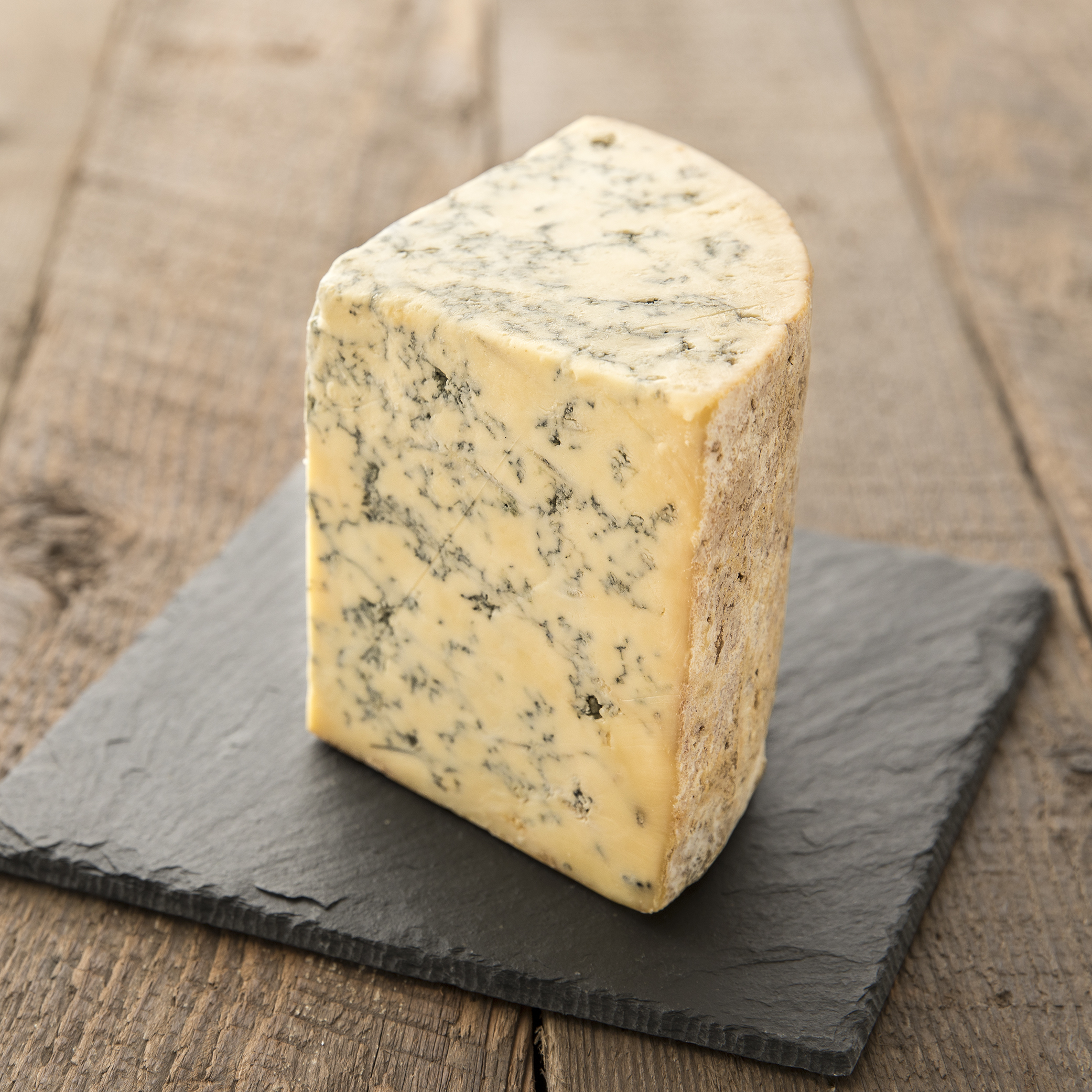 ブルー スティルトン 移動型チーズ専門店 Les Quatre Fromages Torico ブルー スティルトン 移動型チーズ専門店 Les Quatre Fromages Torico