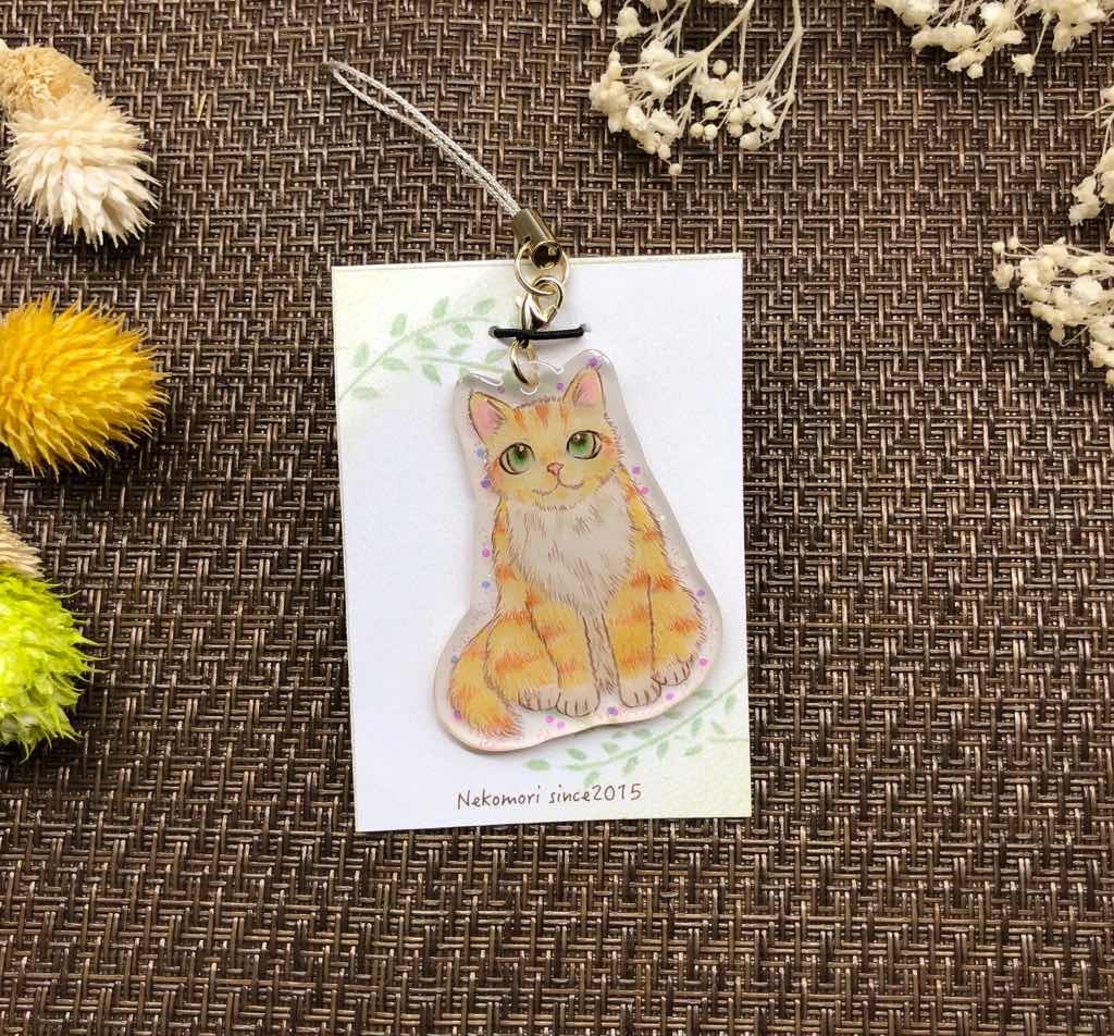 どうぶつチャーム おすわり茶トラ猫 ねこもり 犬 猫 色鉛筆イラスト 雑貨 どうぶつチャーム おすわり茶トラ猫 ねこもり 犬 猫 色鉛筆イラスト 雑貨