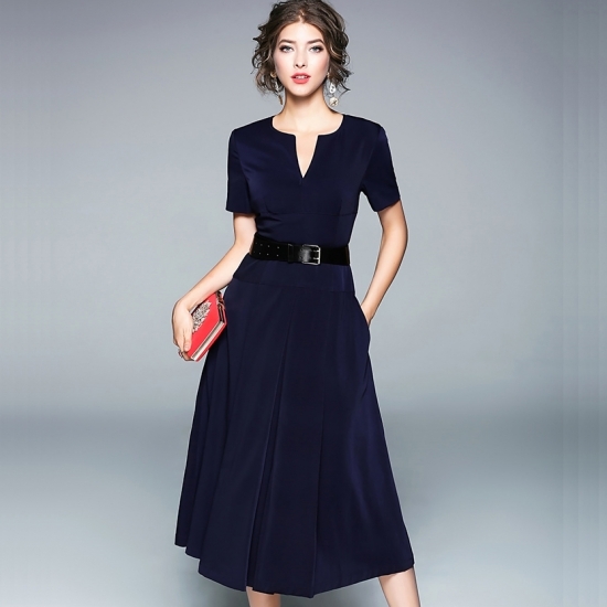 清楚なシルエットのネイビーワンピース ベルト付き ワンピース ひざ下丈 Vネック 半袖 無地 フレア 大人可愛い シンプル きれいめ 春夏 通勤 オフィス ウエストマーク Wp002 Ayumina