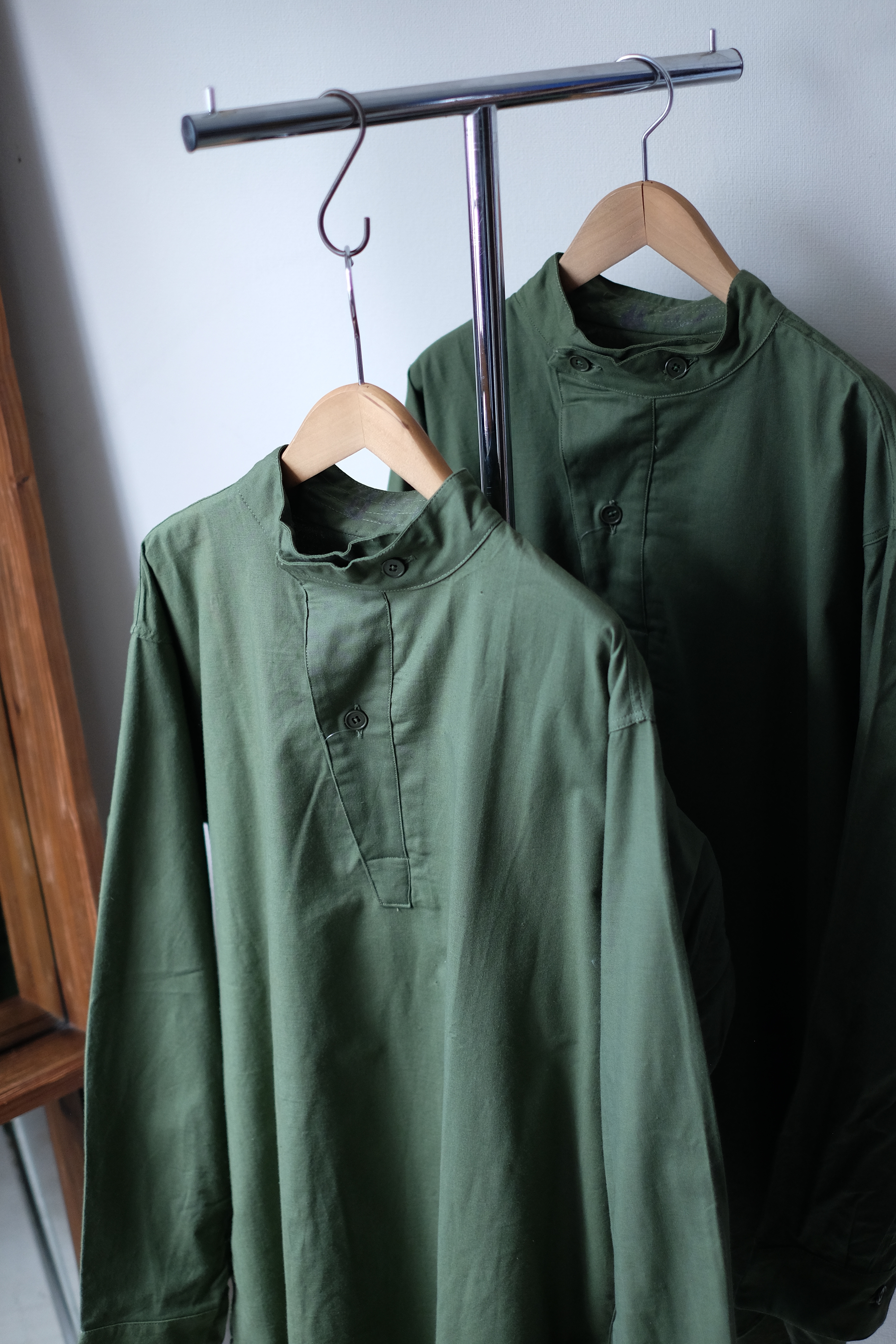 60s Swedish military  pullover nocollar shirt “one wash”