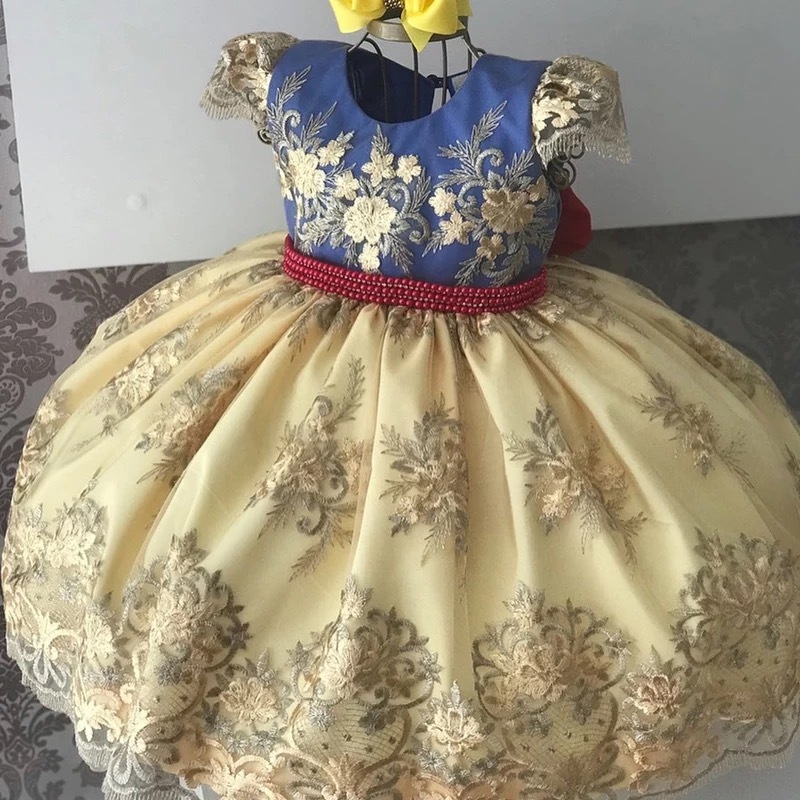 送料無料 ジュニア 女の子 ドレス プリンセス 豪華 リボン 結婚式 パーティー 刺繍 4歳 5歳 6歳 7歳 8歳 9歳 10歳 La Preference