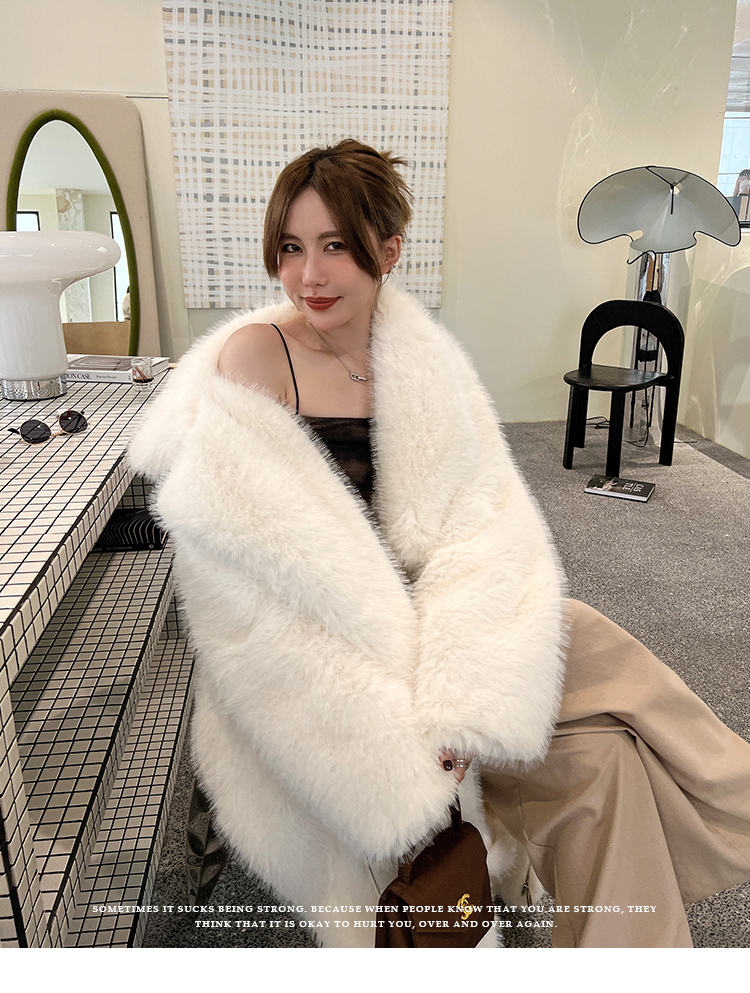 ❣️新品未使用❣️Mスタイル フェイクファーロングコート ベージュ 