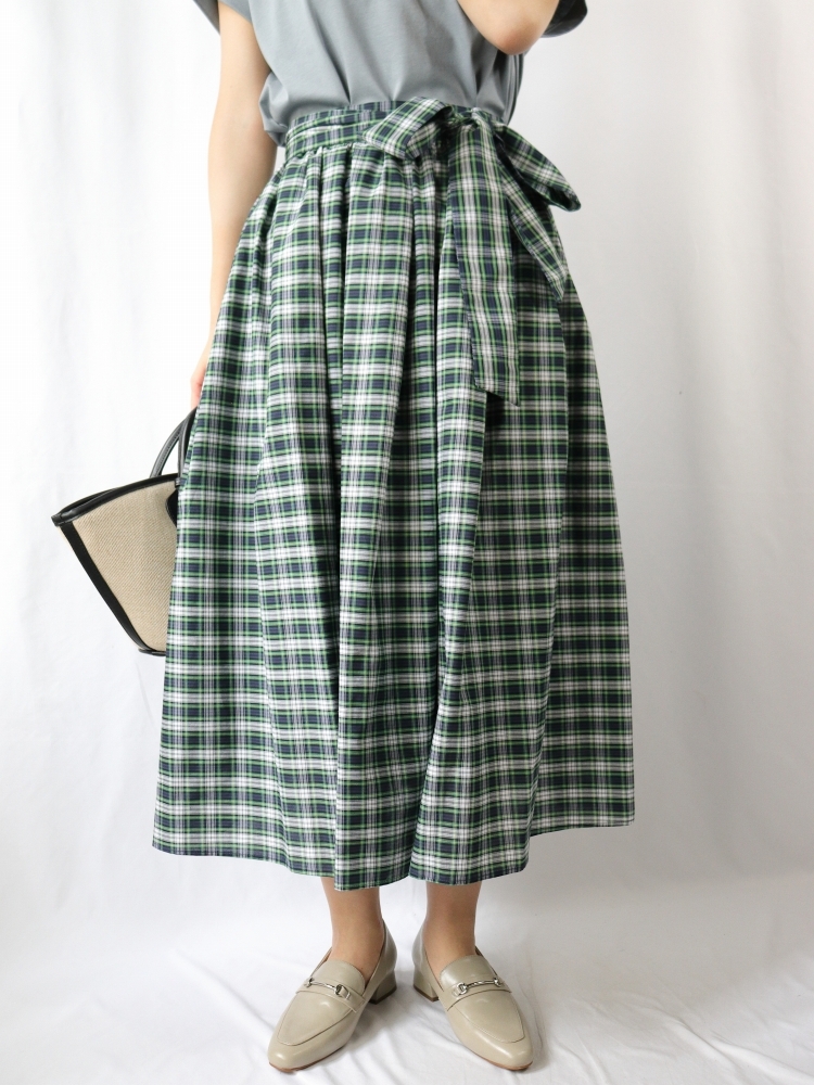 リボンベルトギャザーフレアスカート グリーン オフ Three Quarter 公式通販 スリークォーター オンラインストア