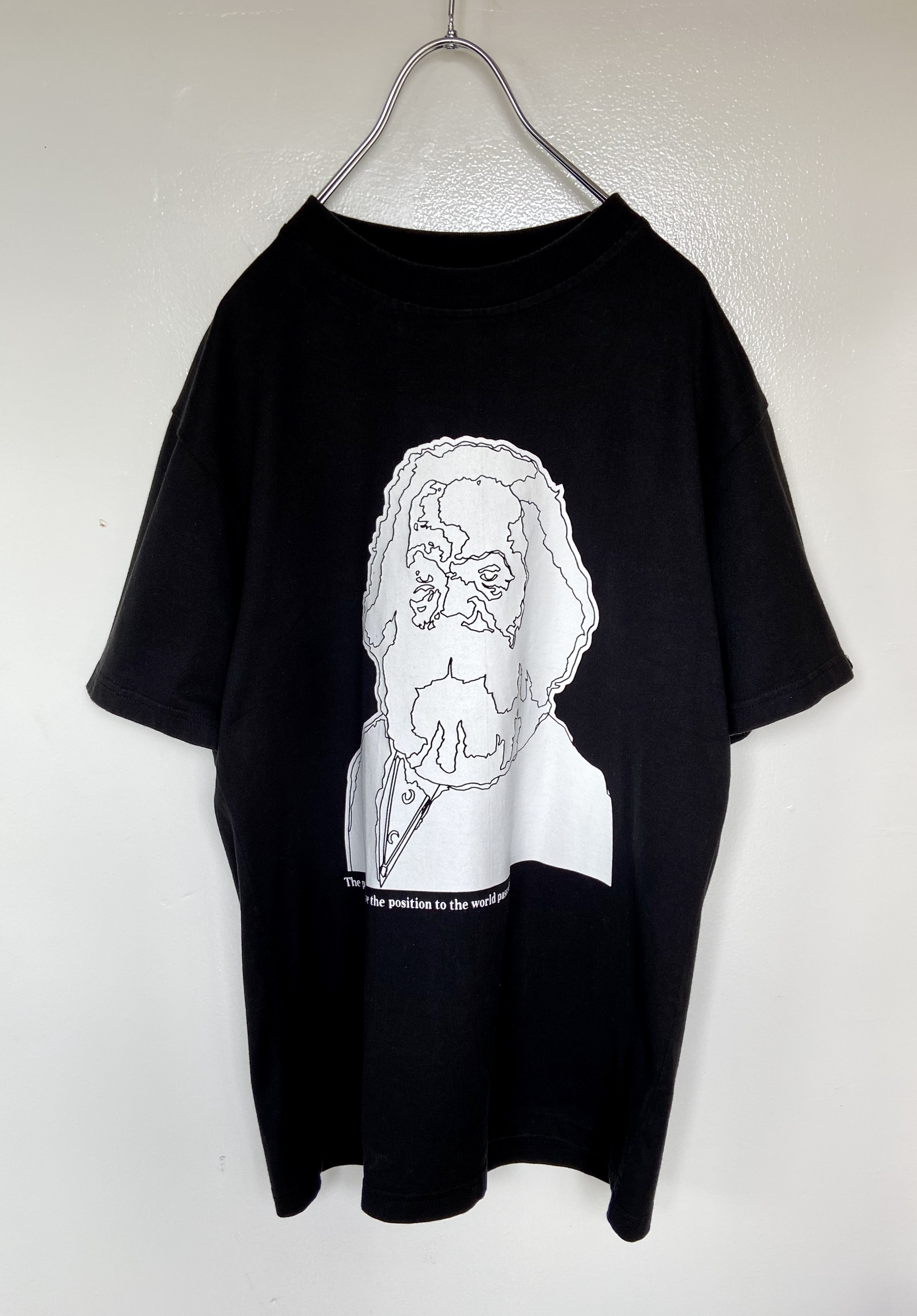 古着 ピカソ 白い絵風 アートtee プリントtシャツ 黒 らくふる古着 リユース リメイク専門のオンライン古着shop 古着 ピカソ 白い絵風 アートtee プリントtシャツ 黒 らくふる古着 リユース リメイク専門のオンライン古着shop