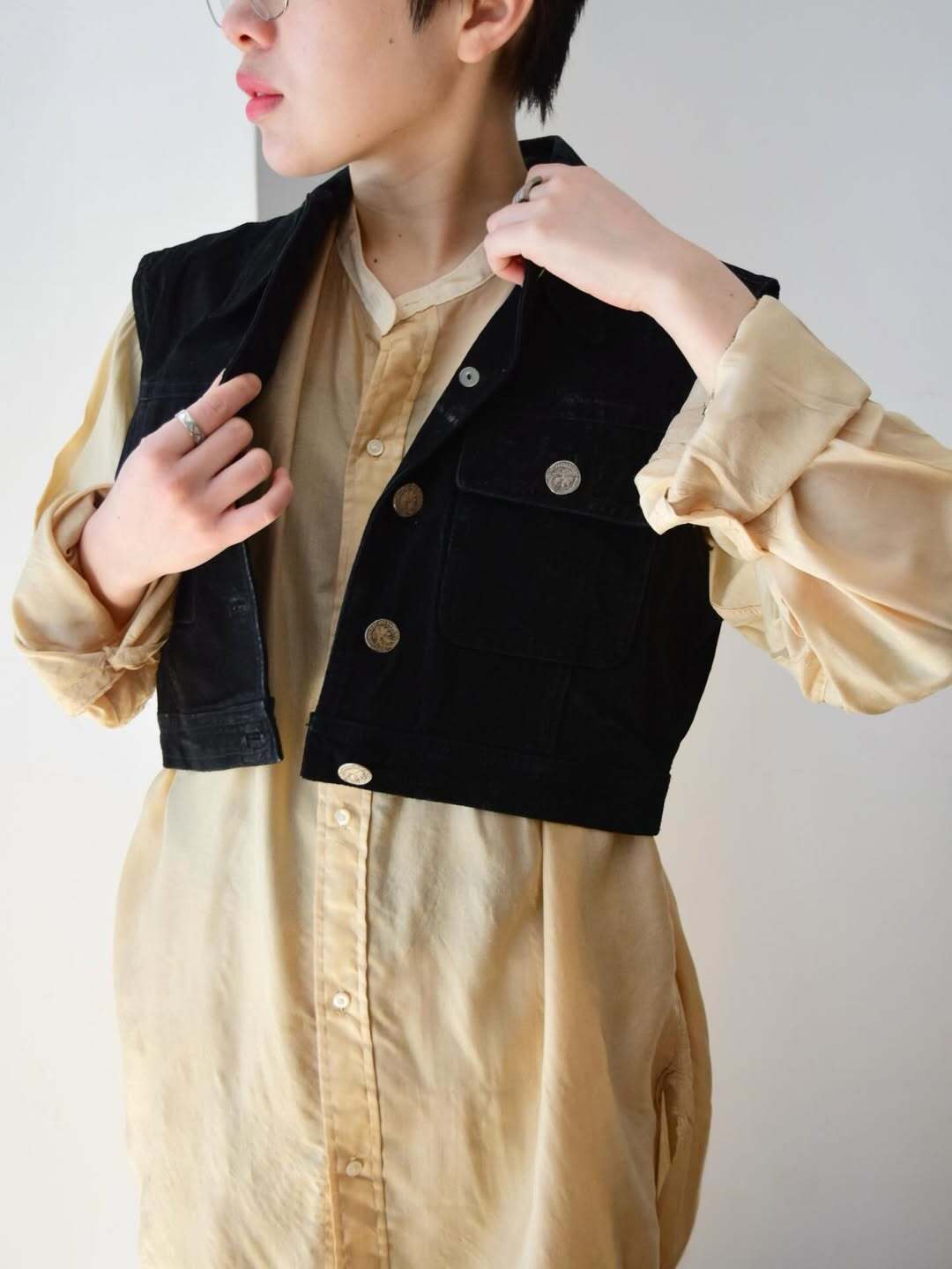 Suede short vest