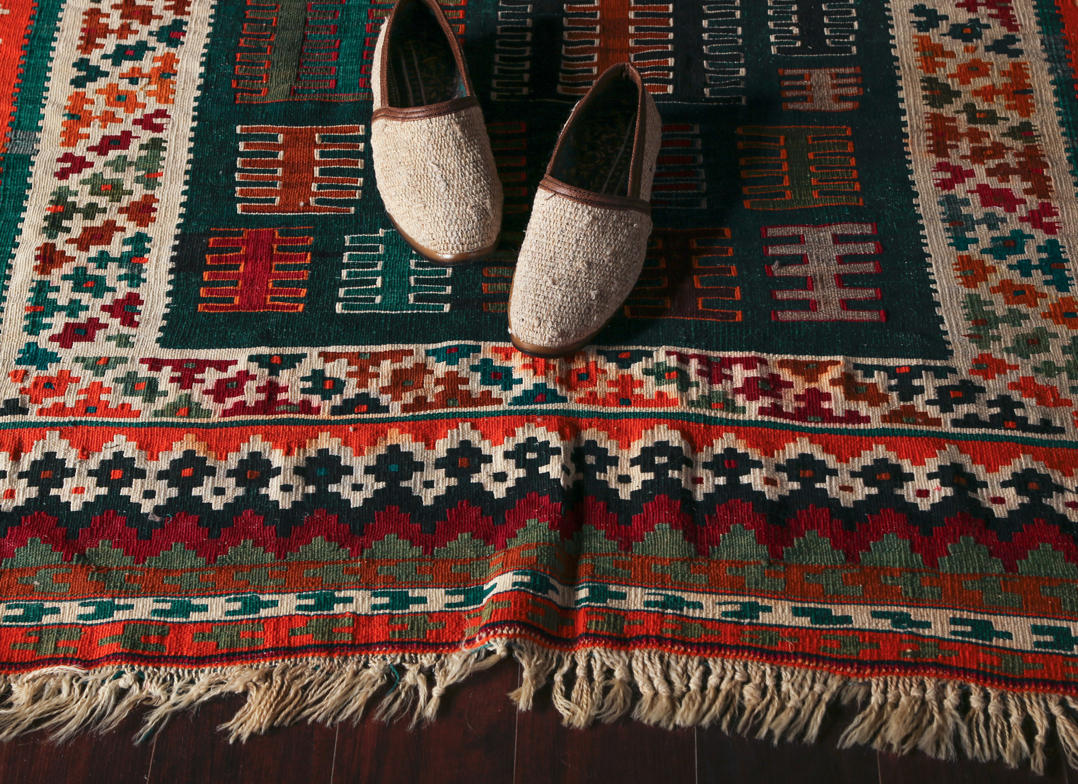 衆院 ウール size:160×125cm パキスタン手織り絨毯 ラグ - baler.gov.ph