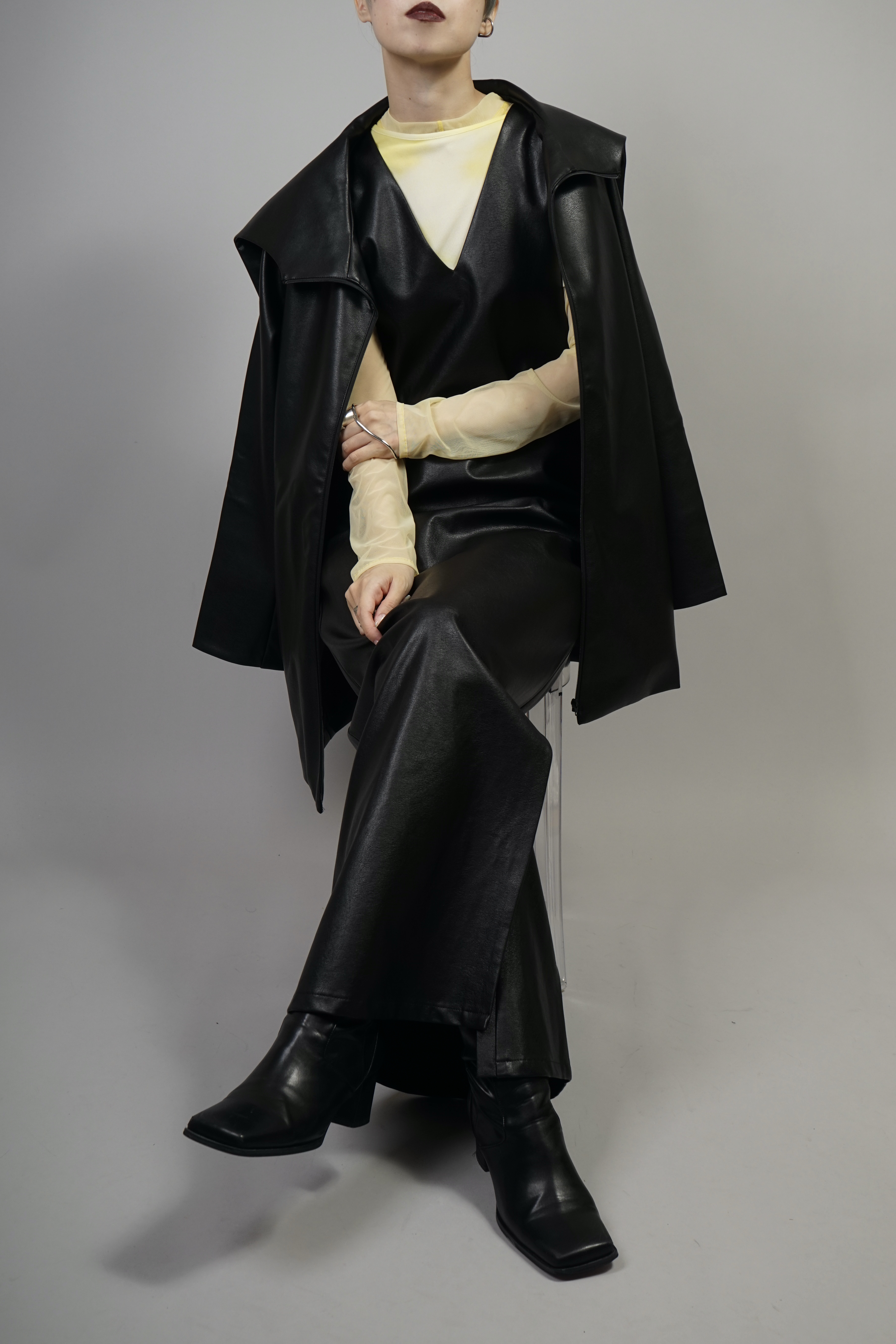 新品正規店】 helk レザーワンピースの通販 by nana 'shop｜ラクマ