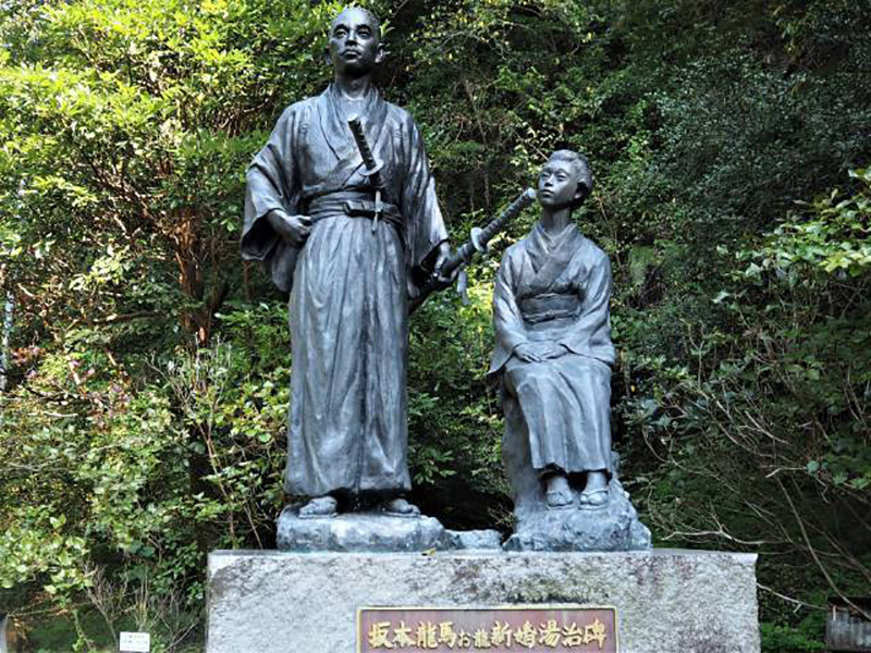 坂本龍馬と妻おりょうが日本初の新婚旅行として訪れた霧島温泉