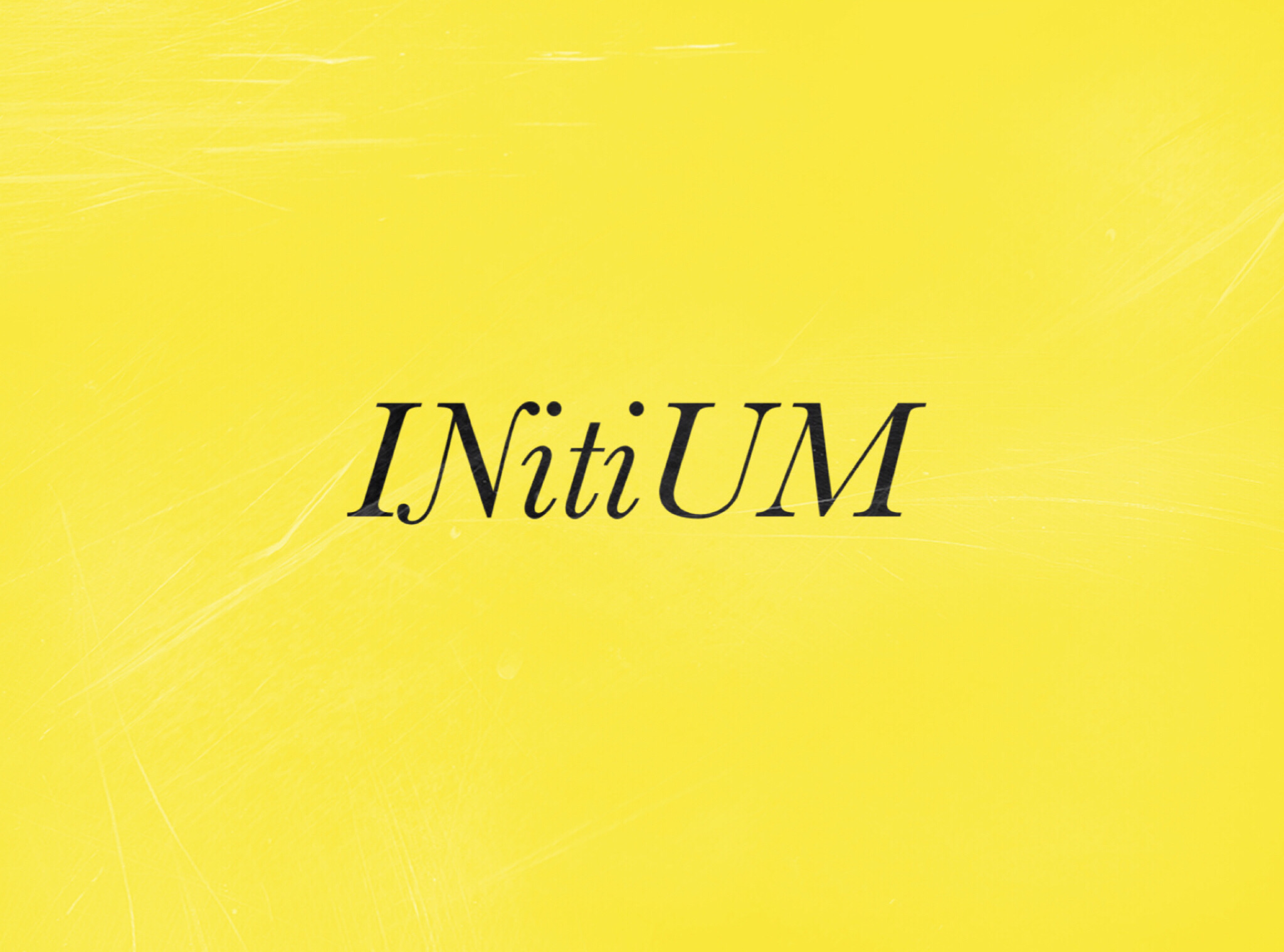 Initium アクセサリー