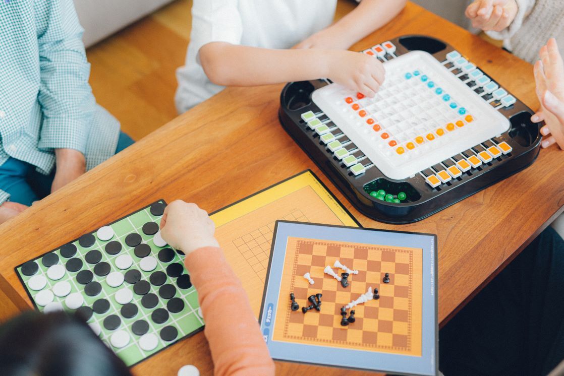 パズルとゲームの専門店<br>
『HANAYAMA ONLINE STORE』