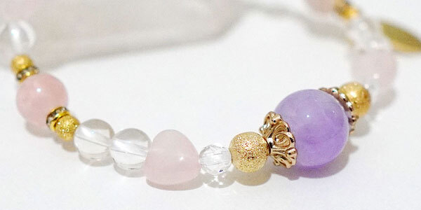 女性用ブレスレット >>