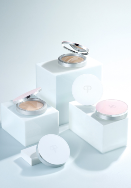 IPKN PERFUME POWDER PACT 5G<br>
パフュームパウダーパクト5G