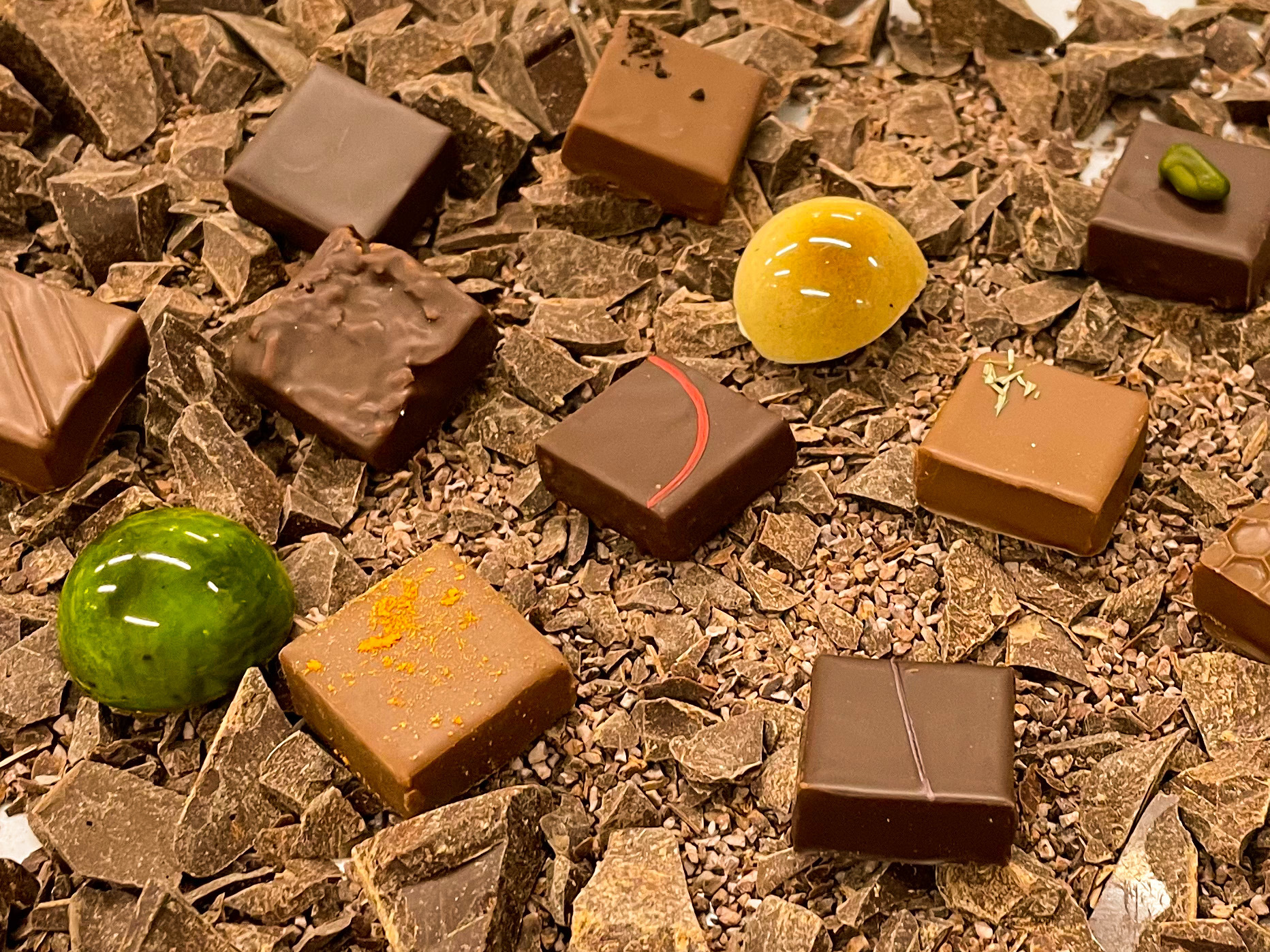 Chocolaterie Rond Point By Hirofumi Tanakamaru