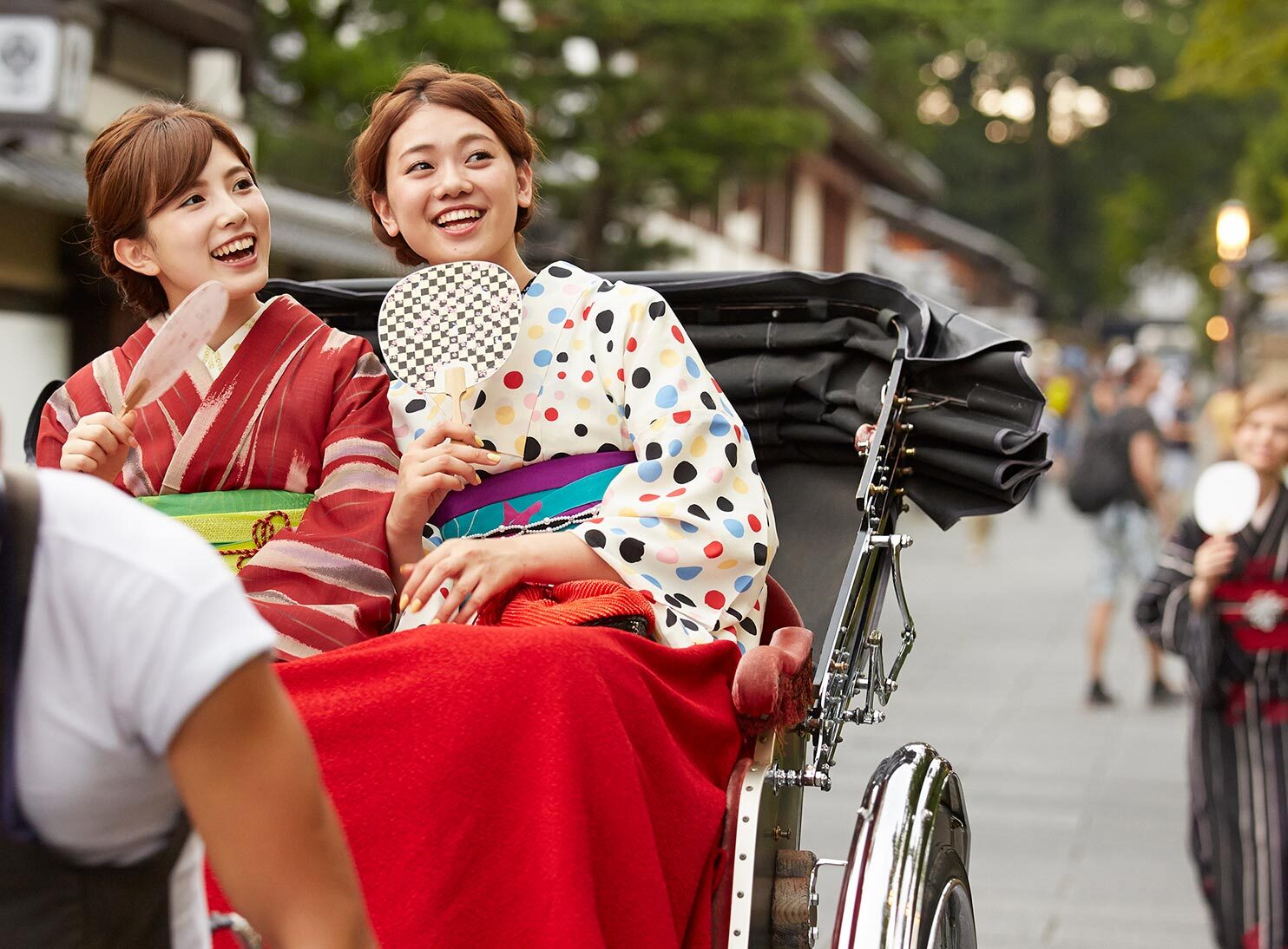 浴衣で人力車