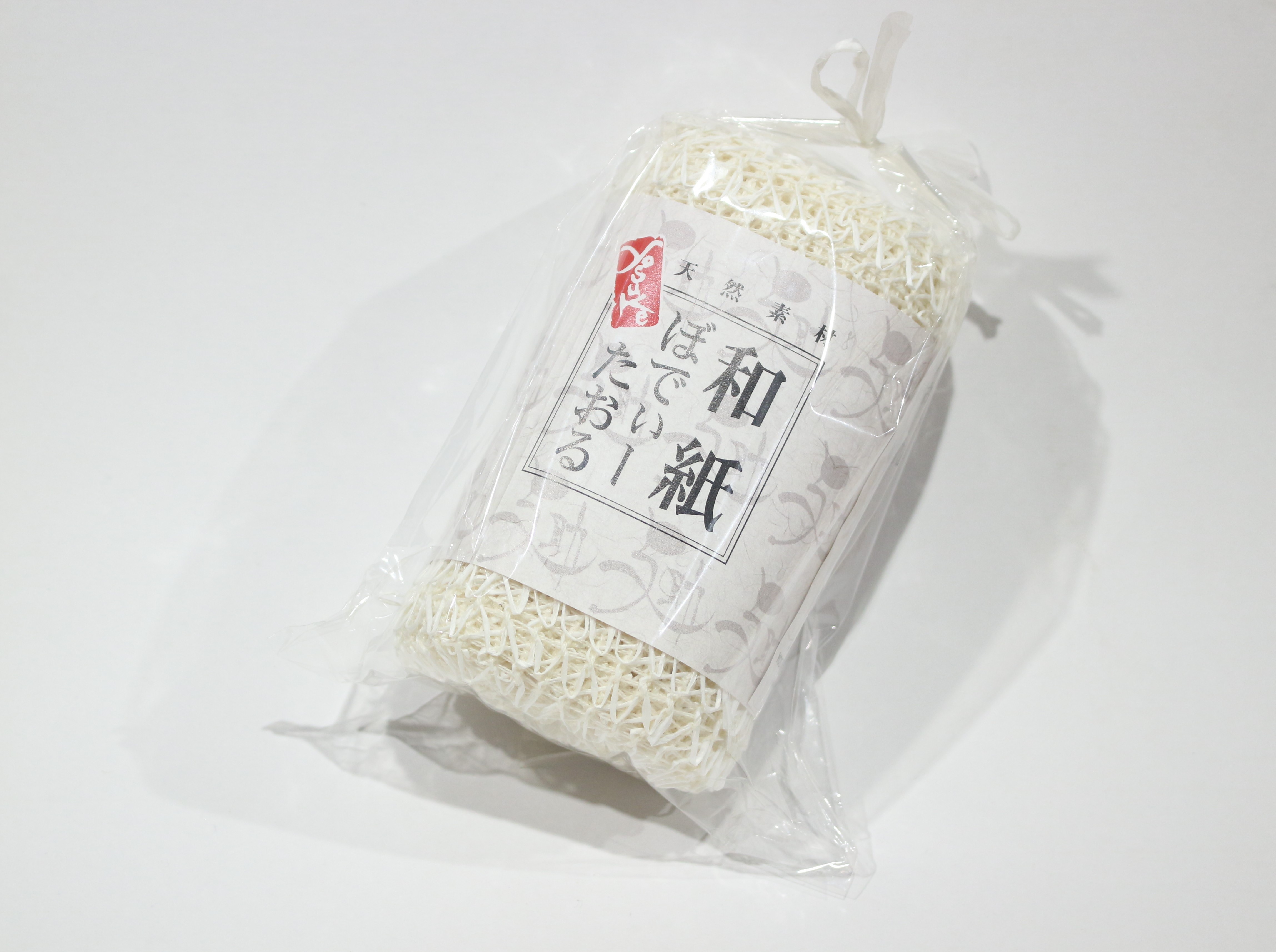 おかげさまで、人気急上昇！高島屋母の日オンラインギフトで＜古川与助商店×enSeisui＞でコラボ出店もしたことも。
お肌にやさしい和紙のタオルです！贈り物にも、ぜひどうぞ