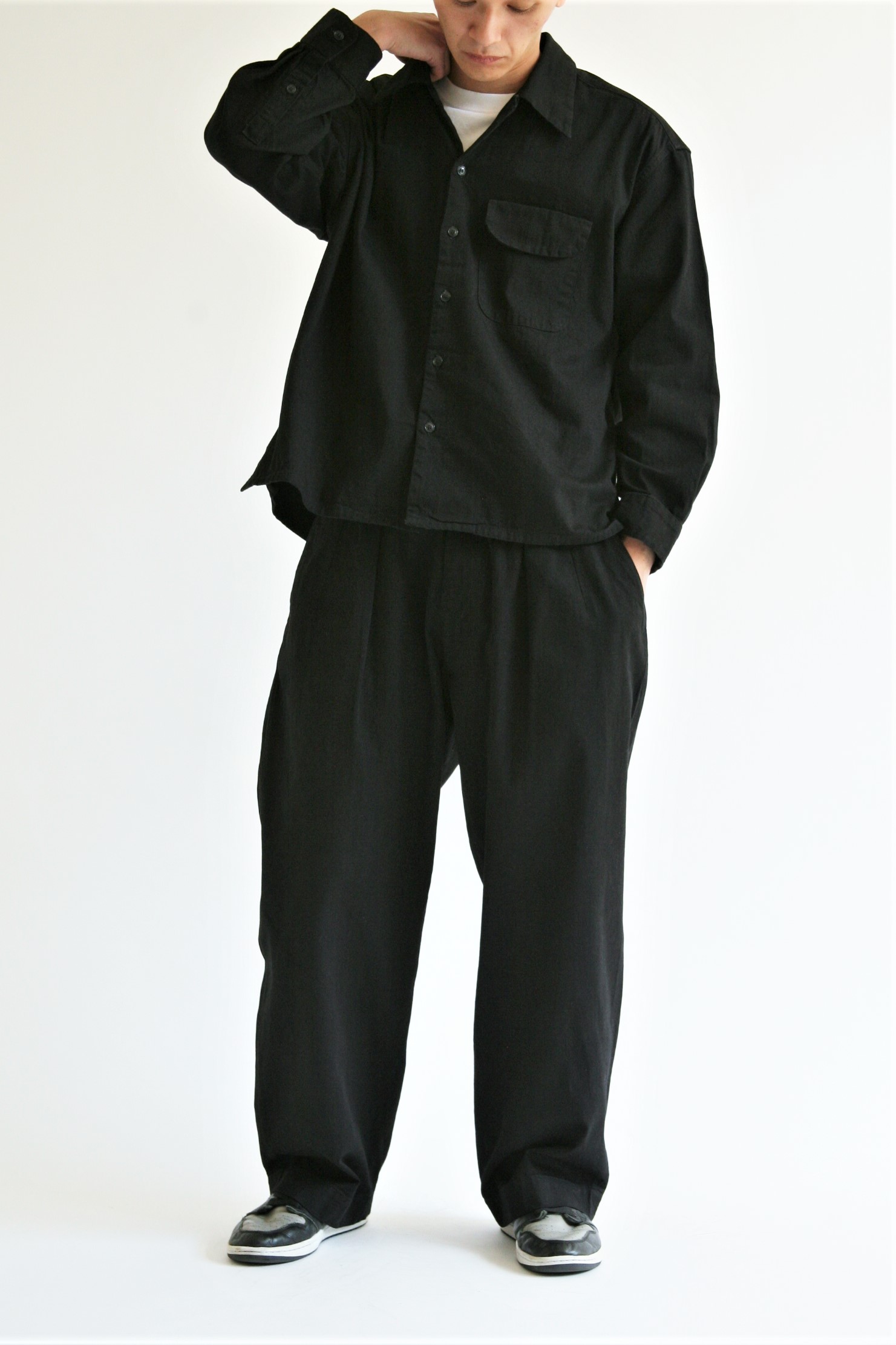 第三十二回。DENIM TUCK SET UP