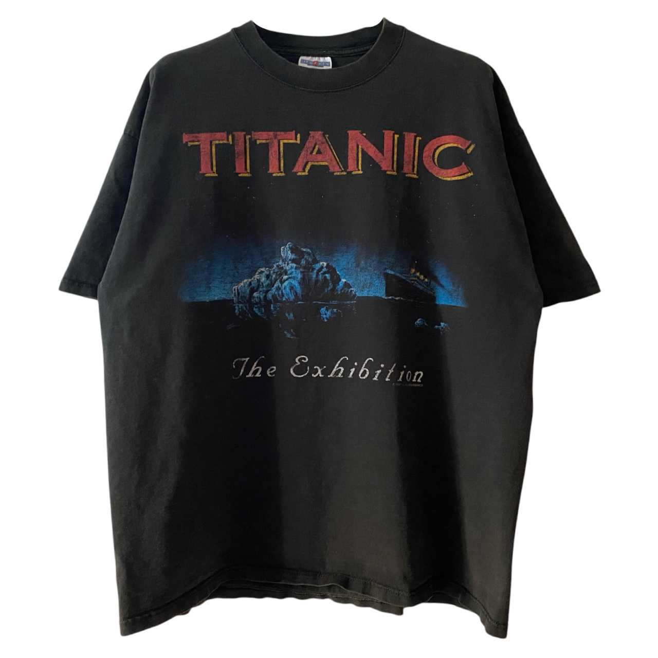 【人気商品】90s Titanic The Exhibition ヴィンテージTシャツが再入荷！！