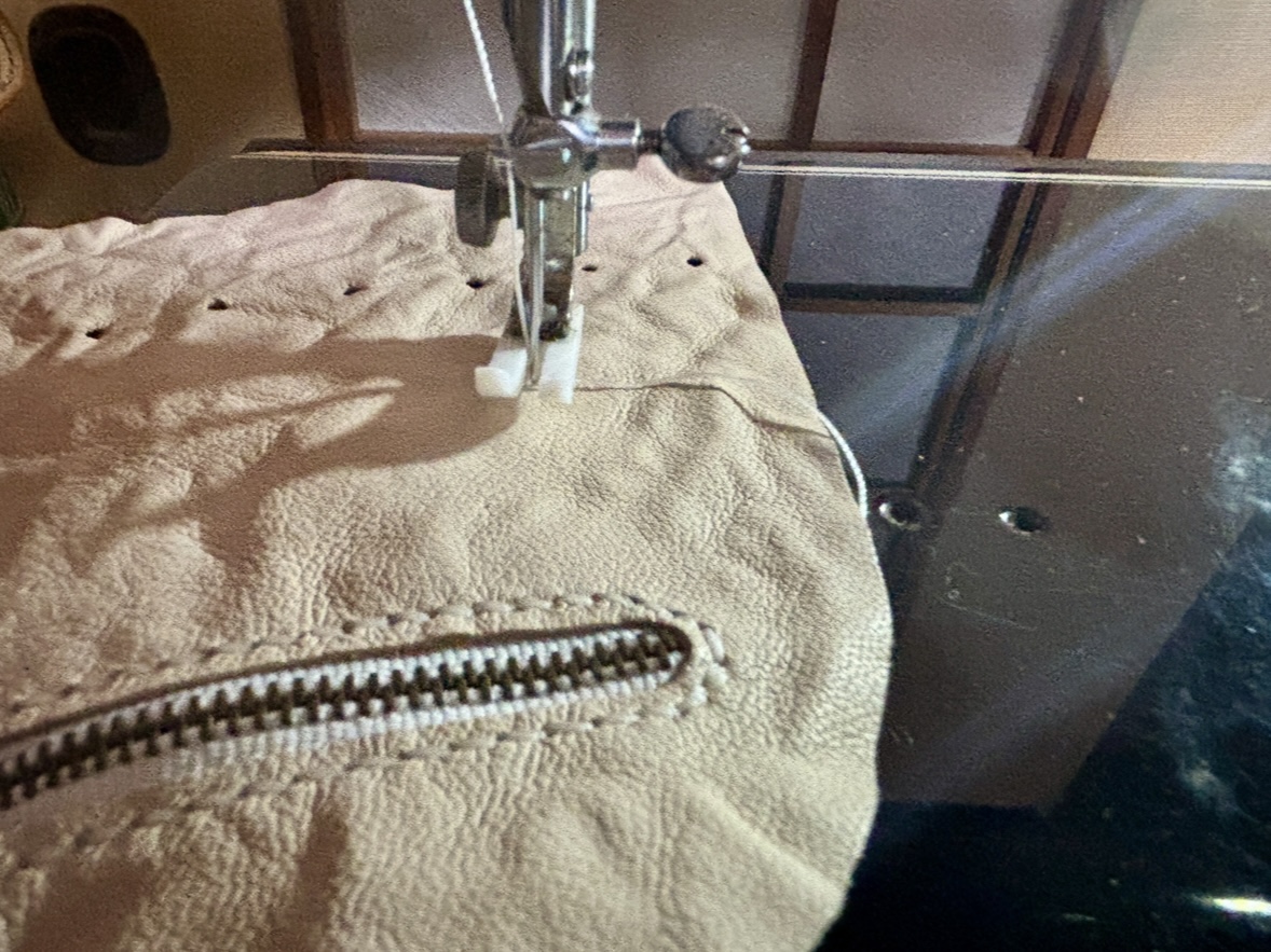 今日はミシンの日