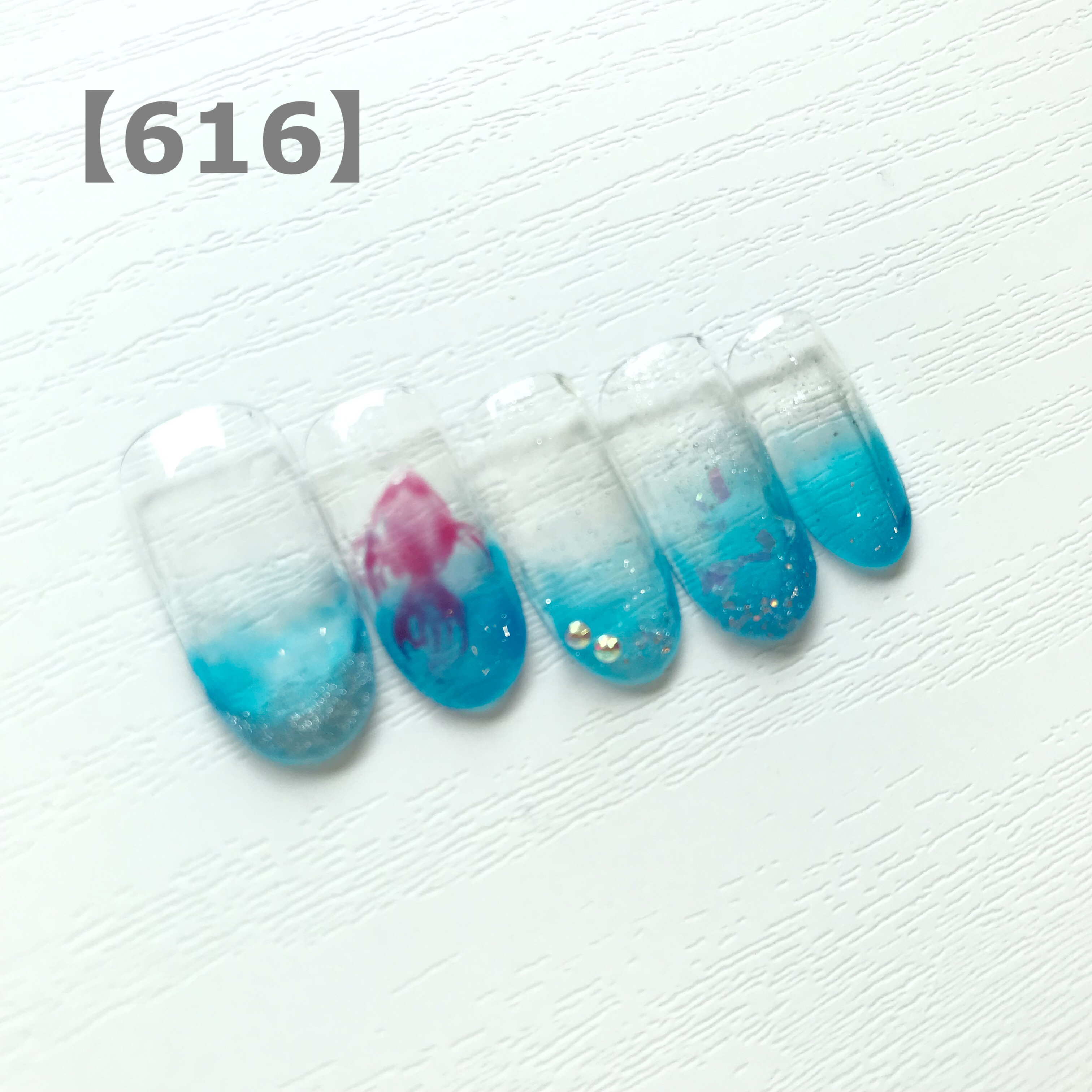 金魚ネイル