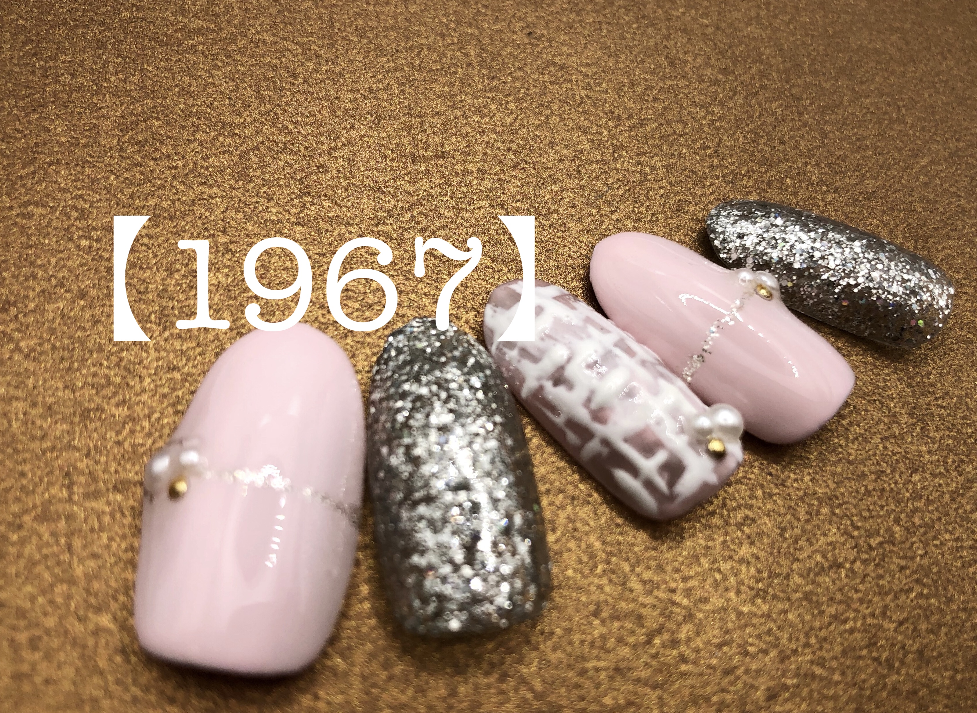 ピンクツイードネイル