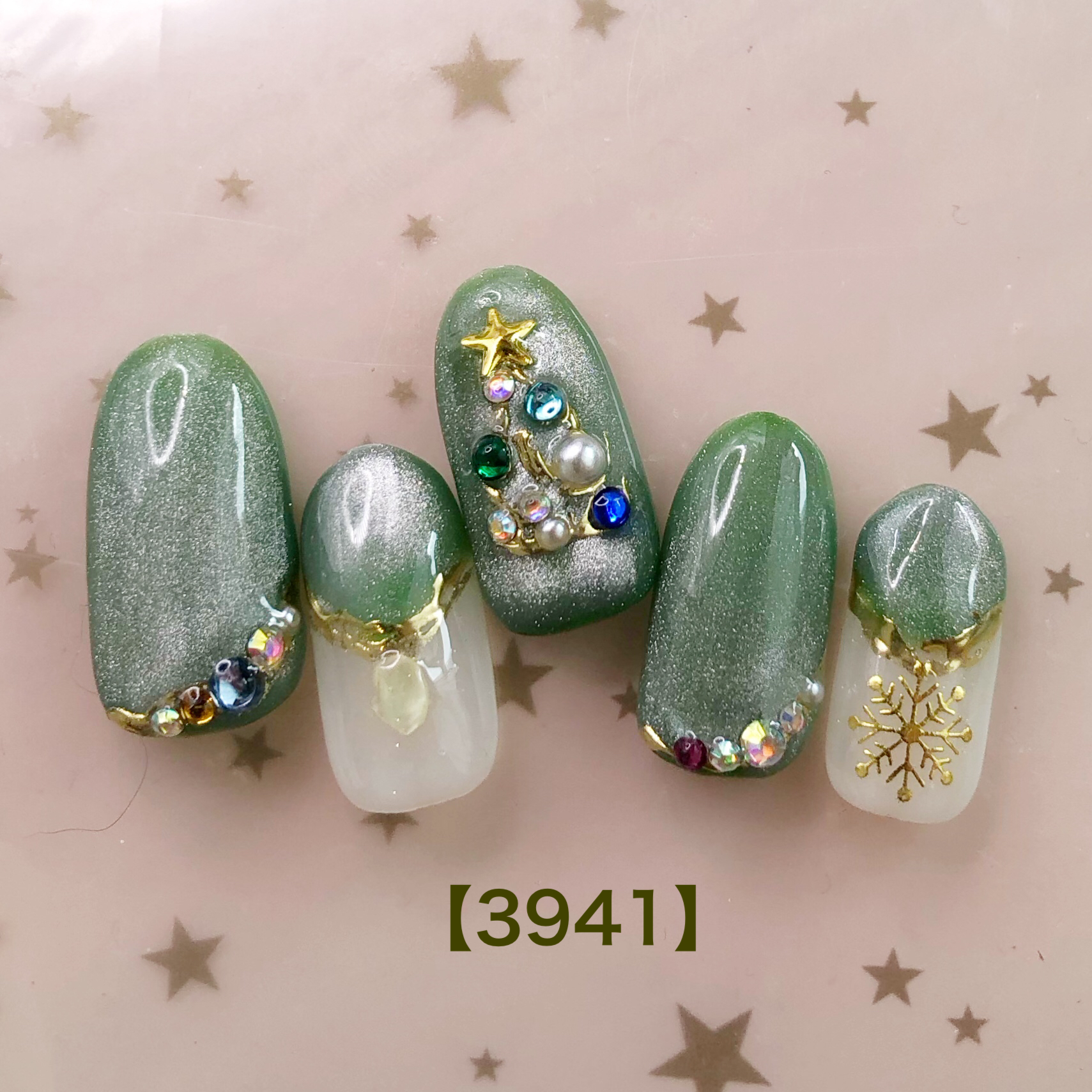 グリーンマグネットネイル