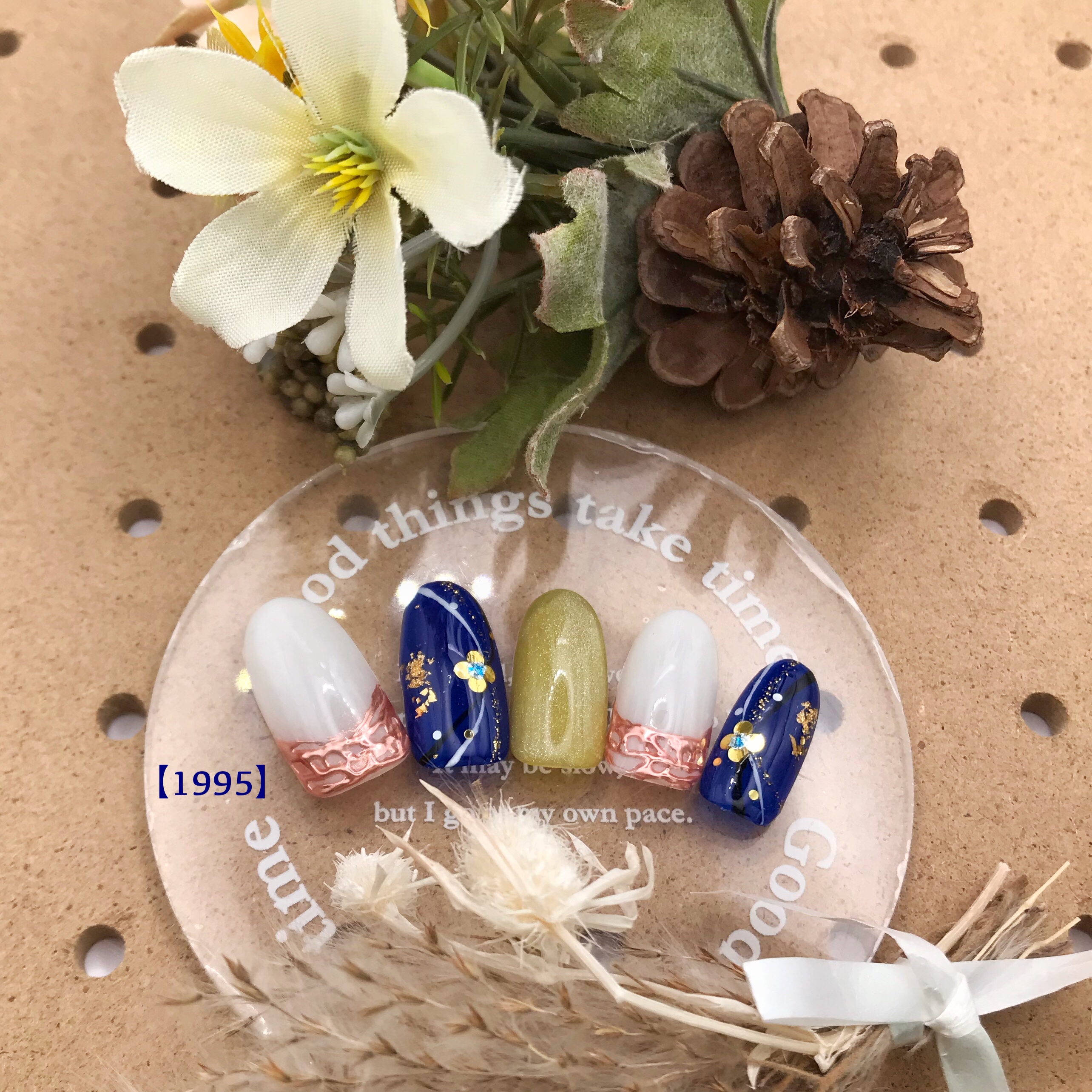 大人上品、和の趣きネイル。