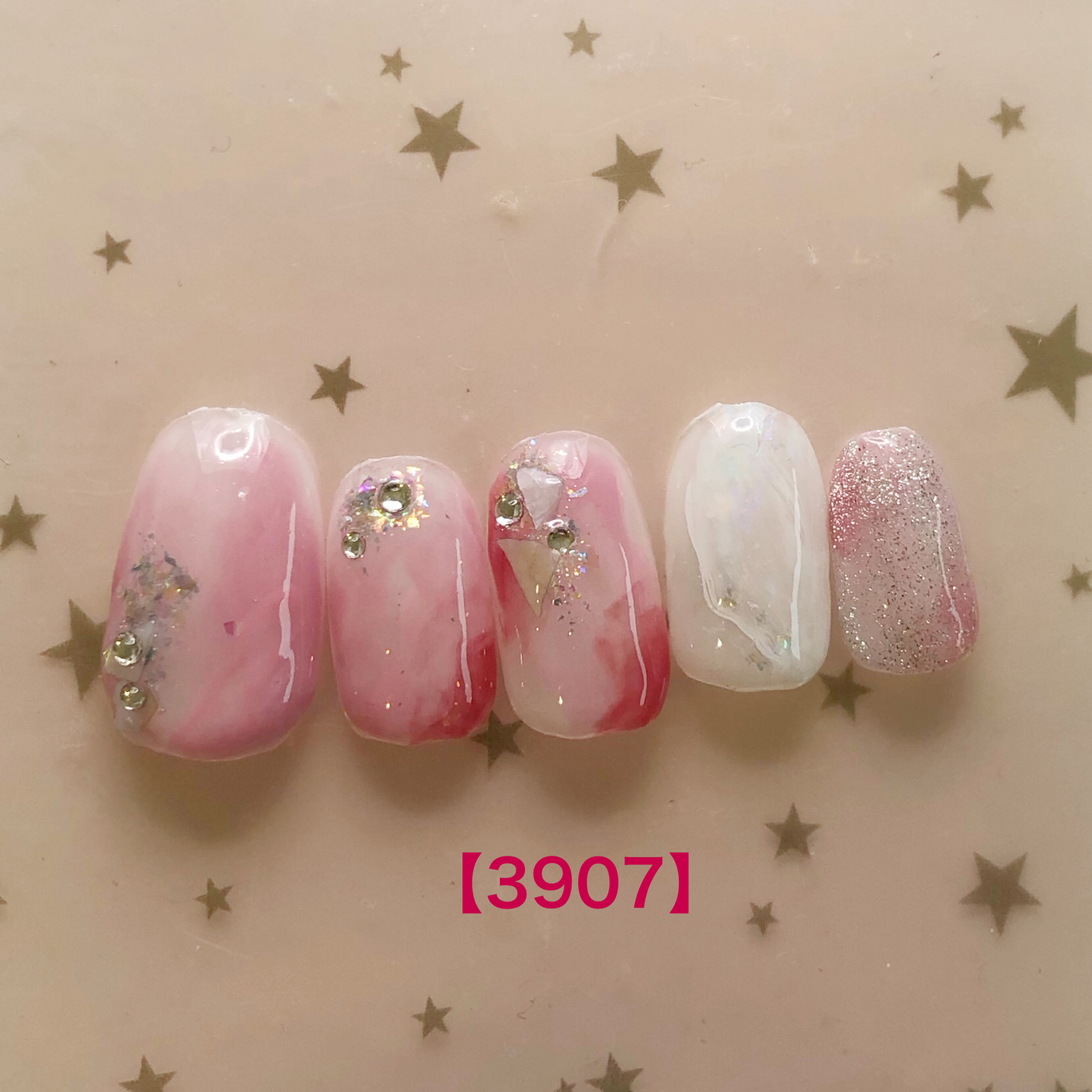 ピンクニュアンスネイル