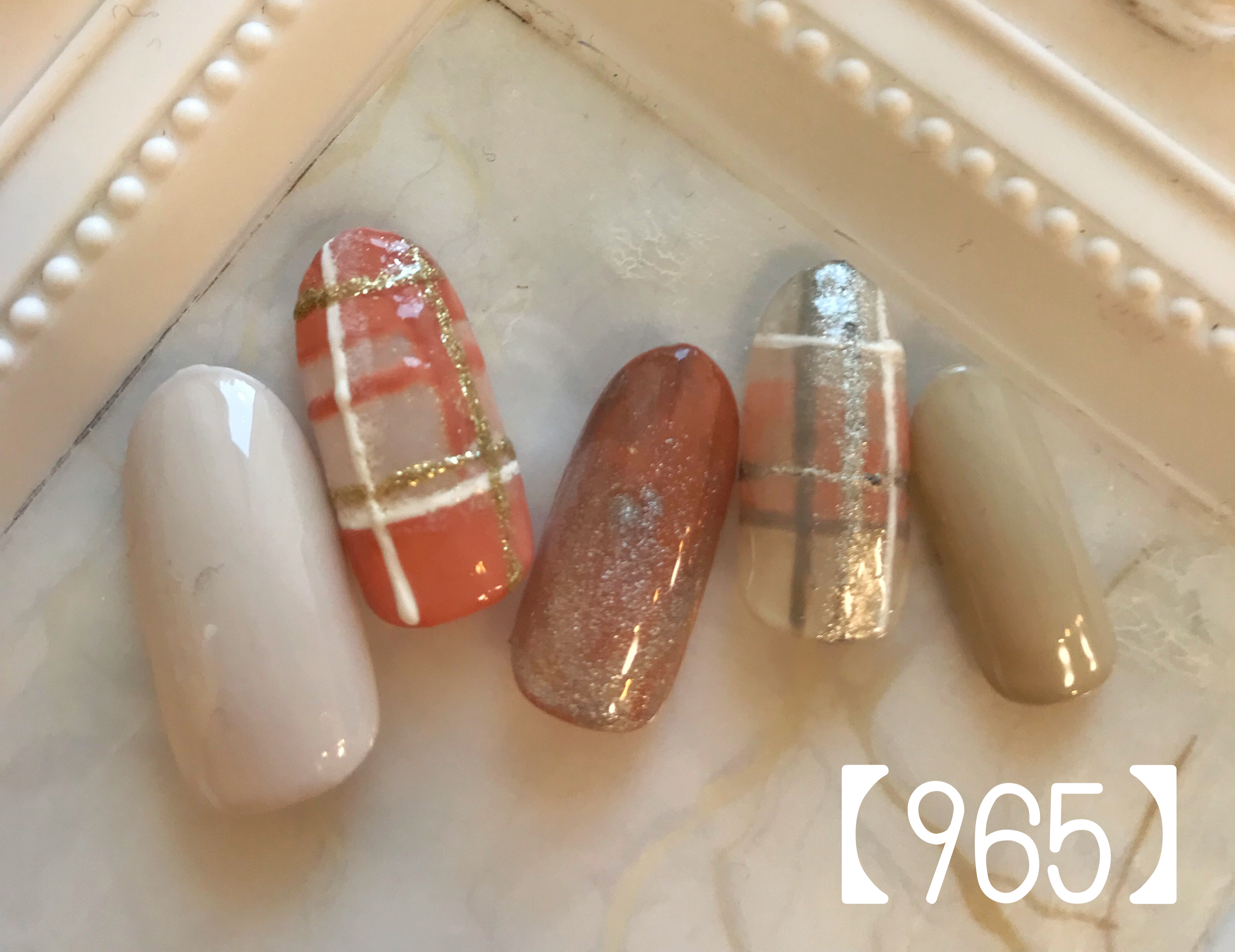 こっくり秋色ネイル