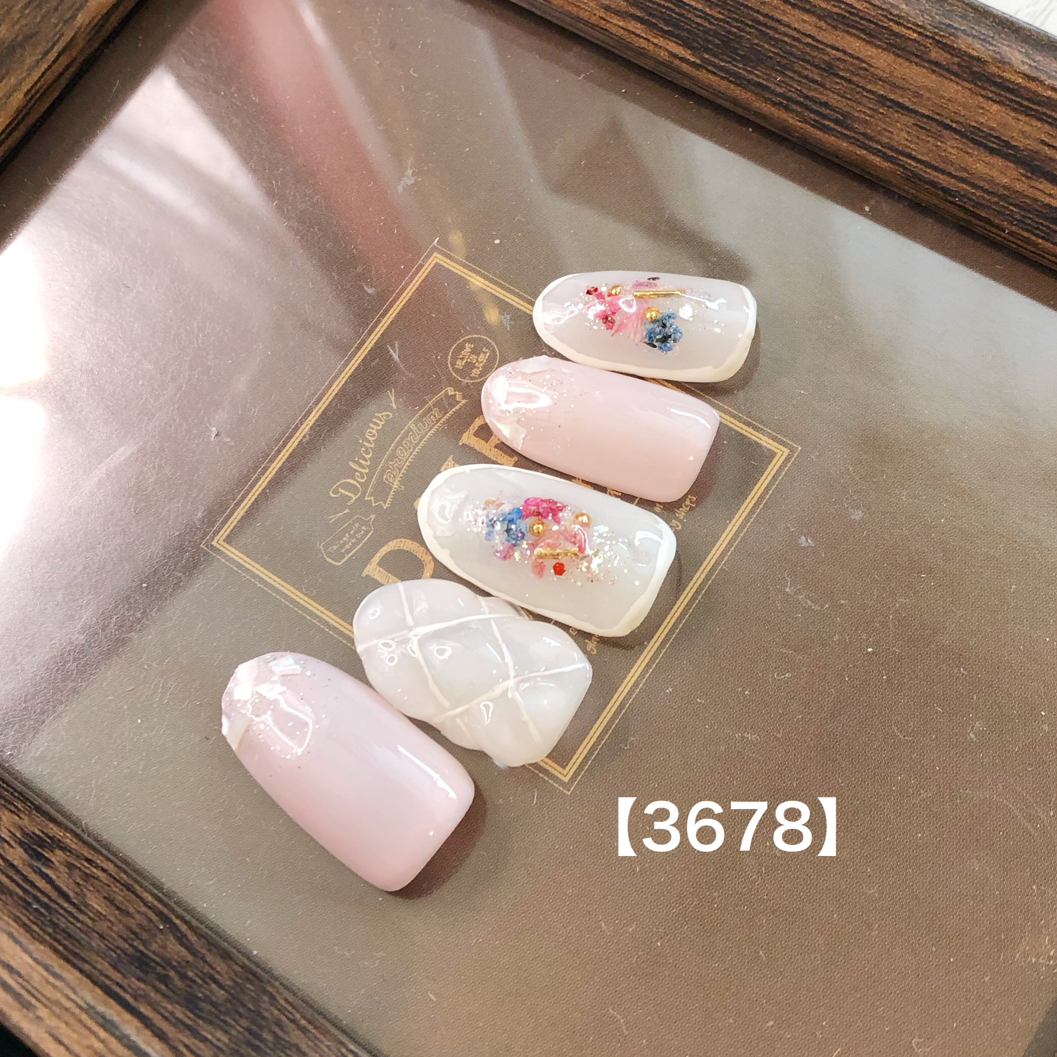 押し花ネイル