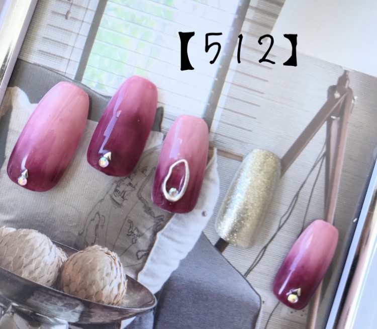 逆グラデーションネイル