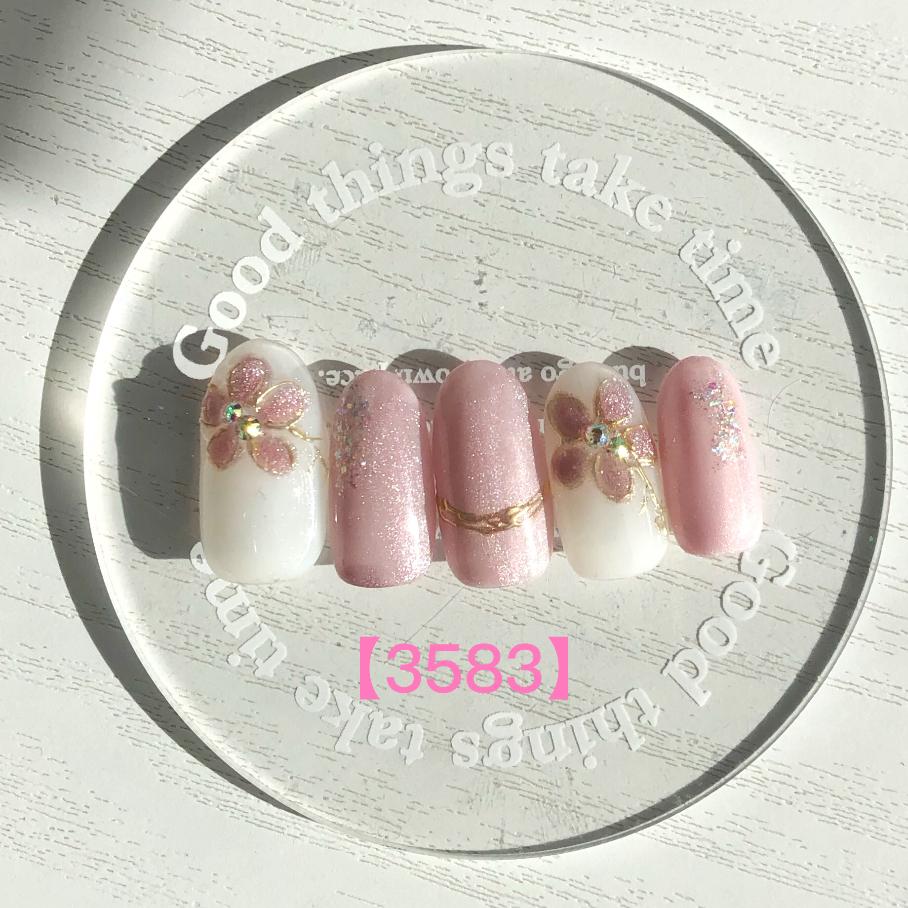 ピンクフラワーネイル