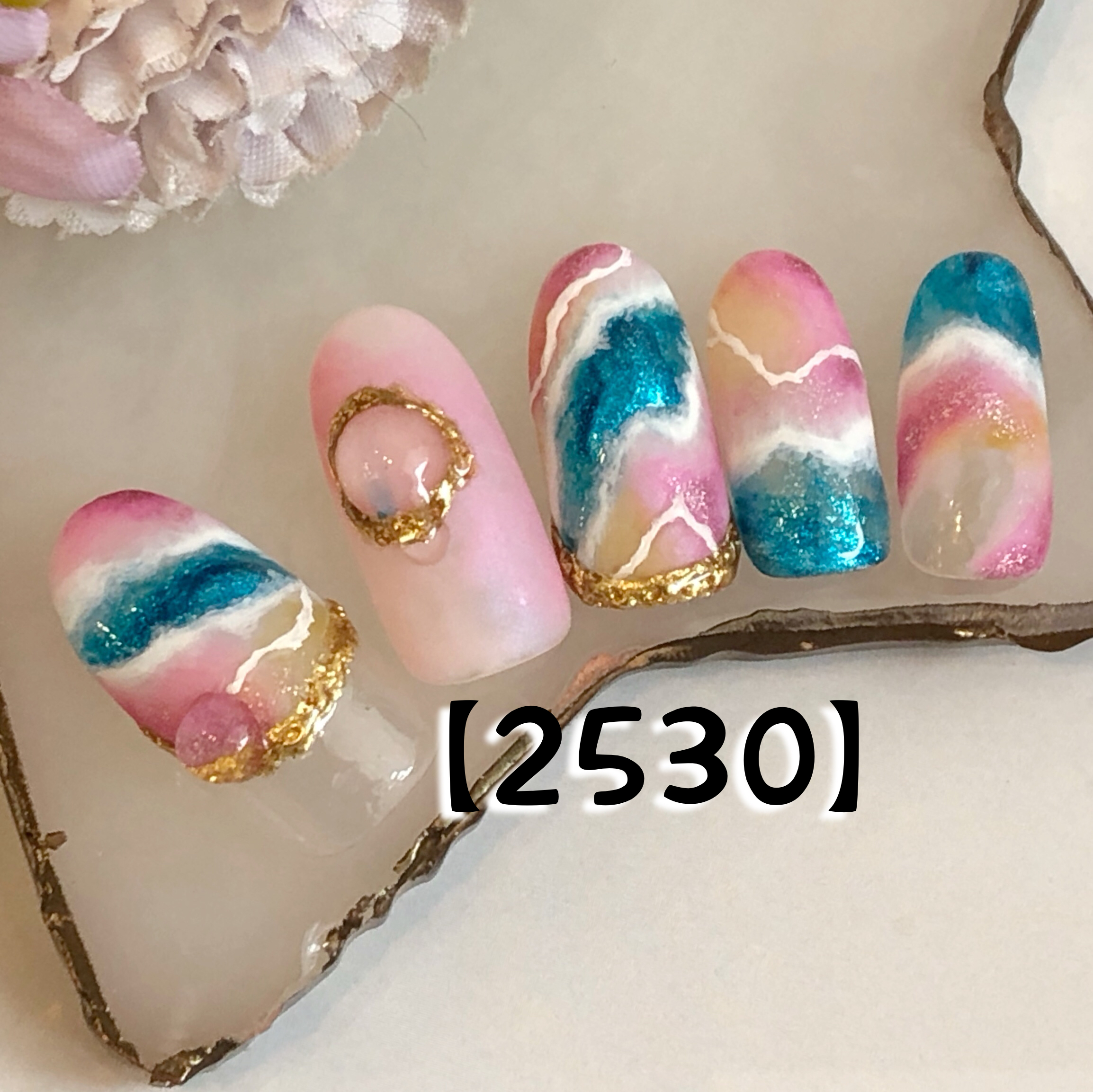 ピンク×ブルーネイル