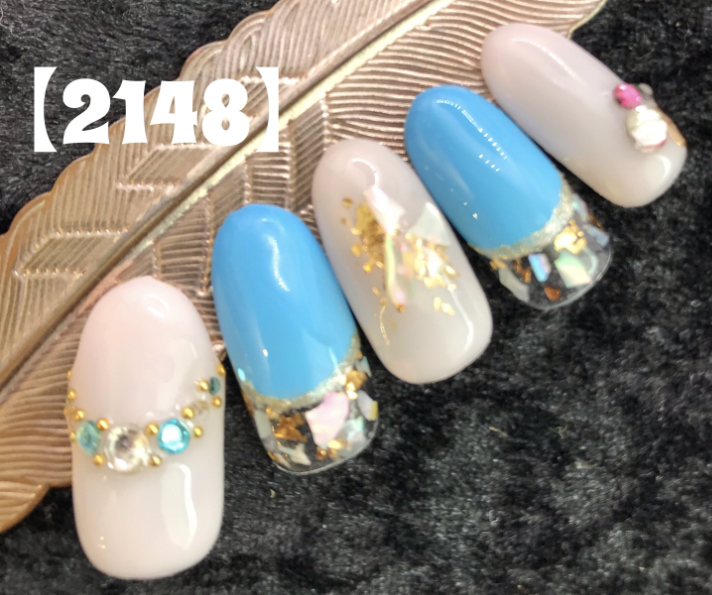 ピンク×ブルーネイル