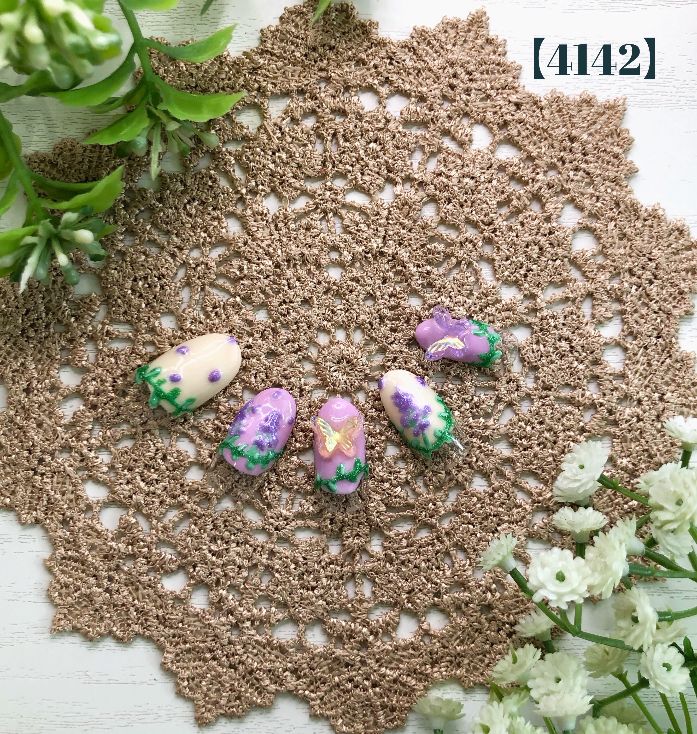 藤の花ネイル -蝶々を添えて-