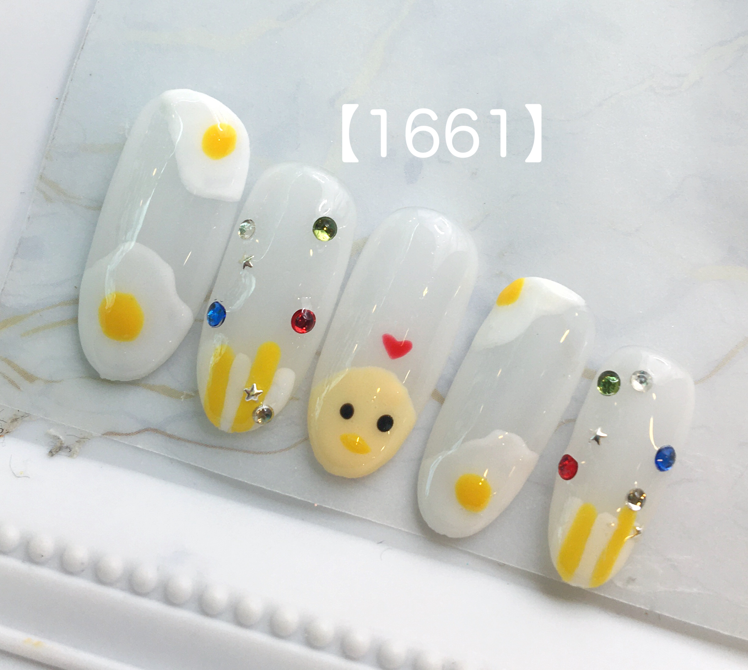 ニワトリさんネイル