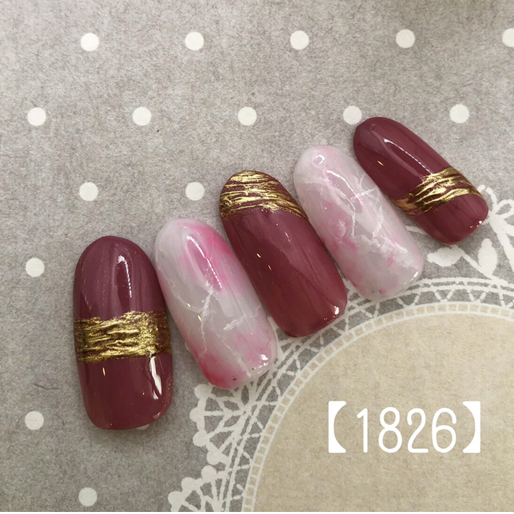 ピンクなオフィスネイル