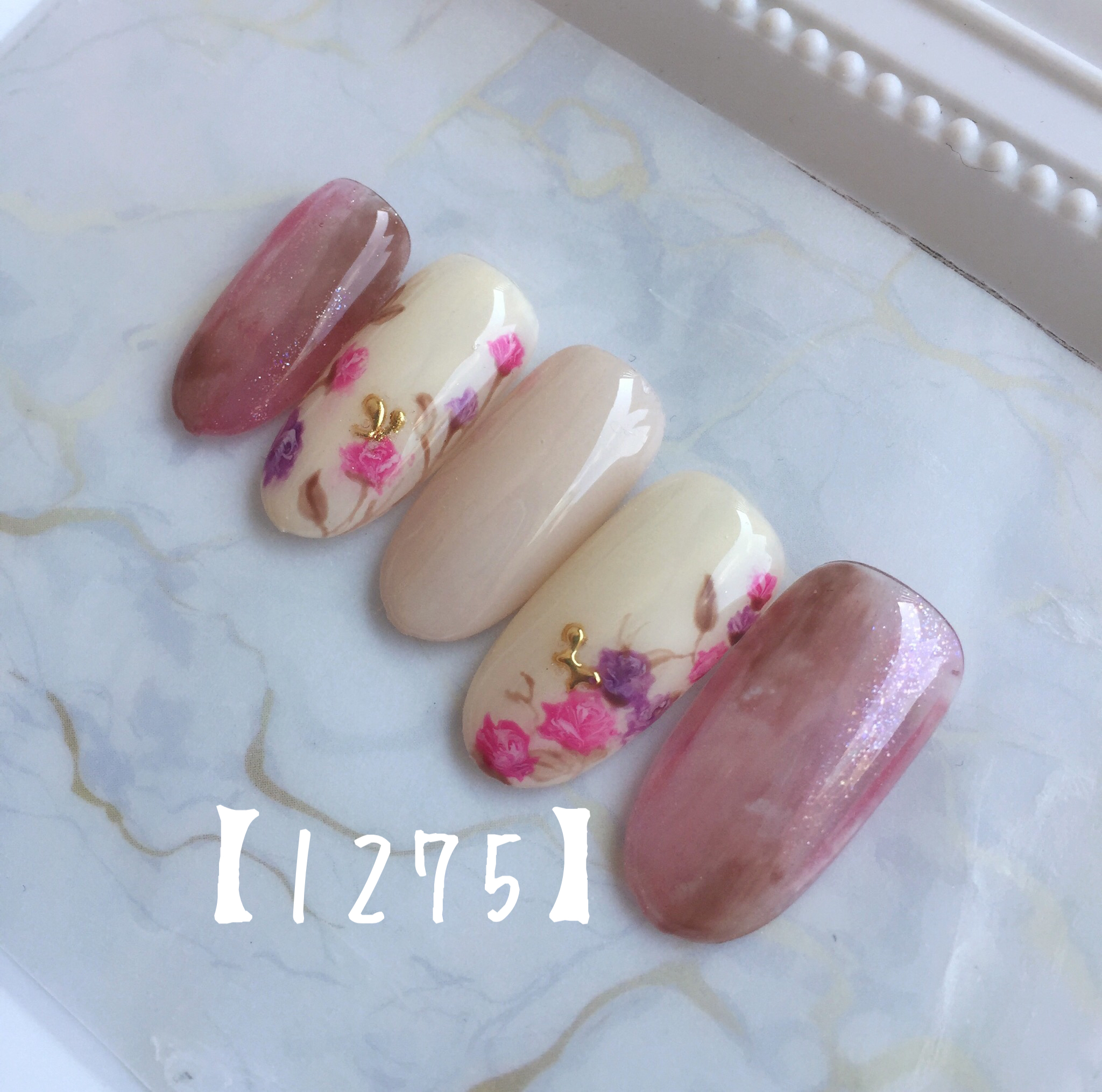 ニュアンス薔薇ネイル